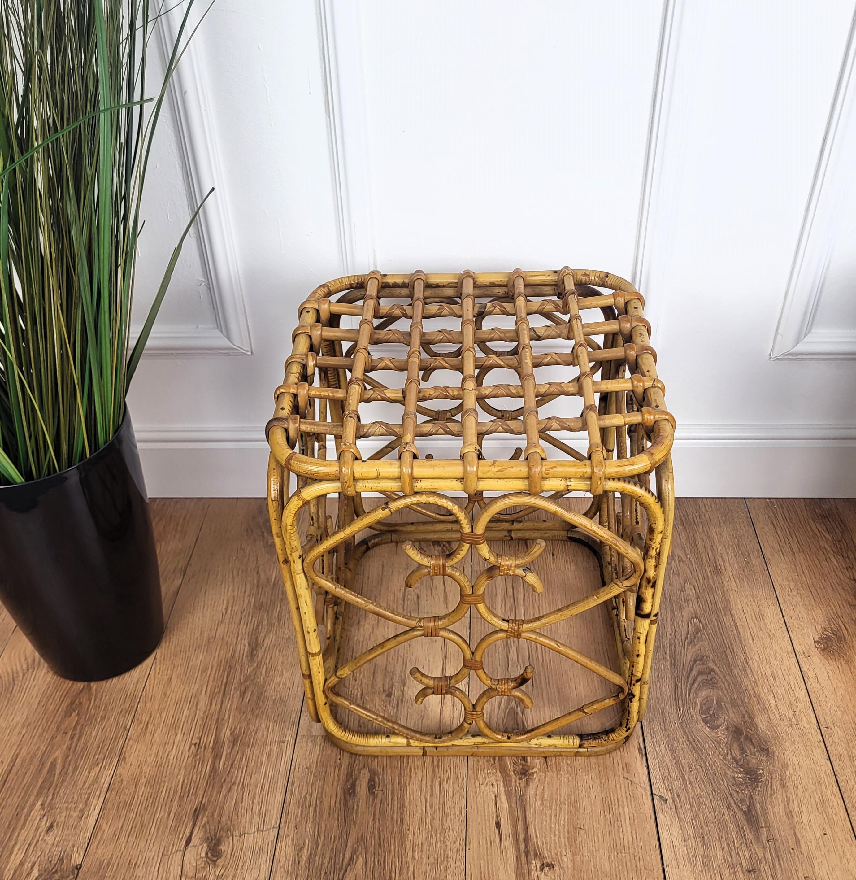 XX secolo Sgabello italiano anni '60 in bambù e rattan di design della Costa Azzurra in vendita