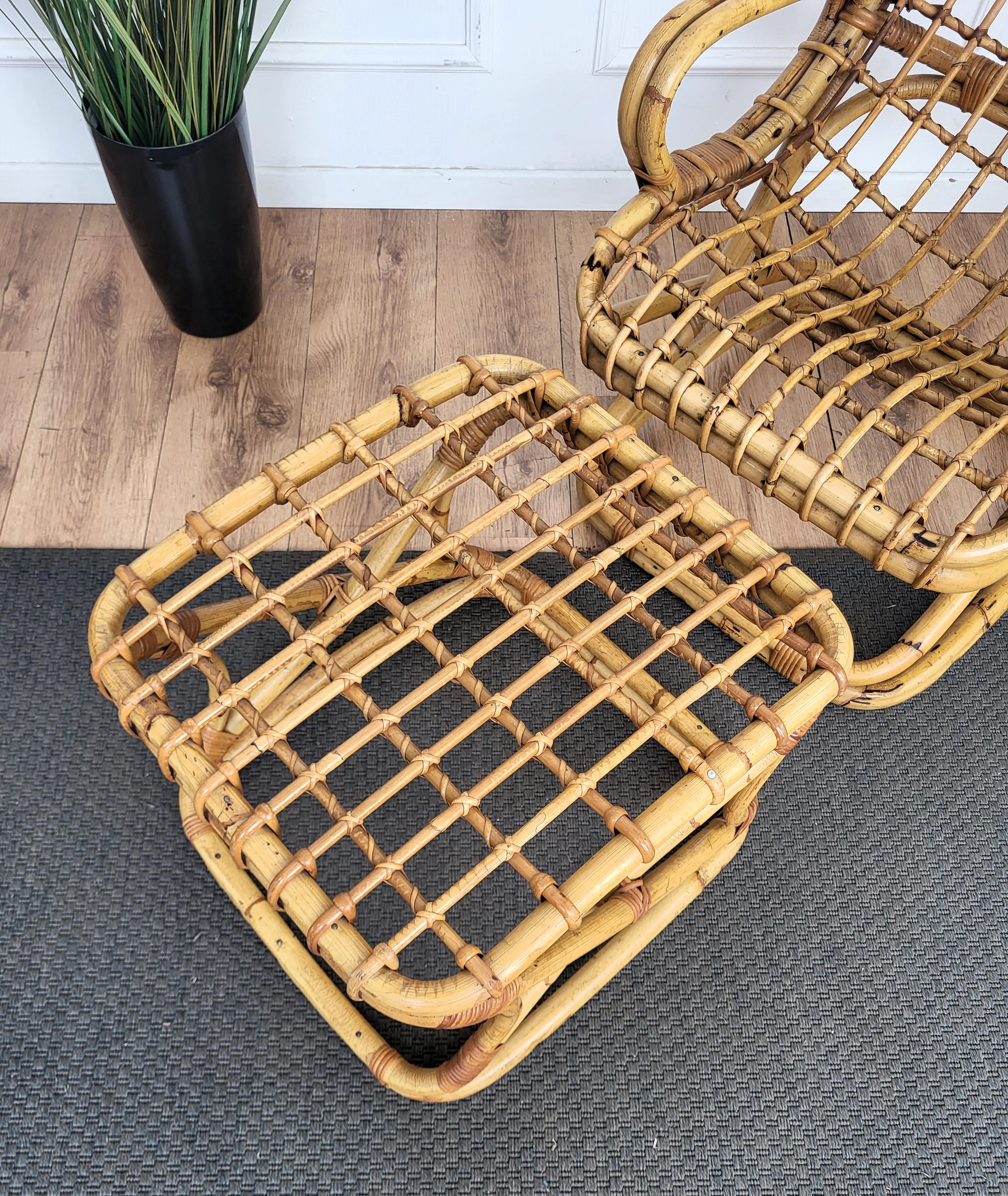 Tito Agnoli mod. Punto Virgola Bamboo Rattan Lounge Chair Ottoman, Italy 1960s For Sale 2