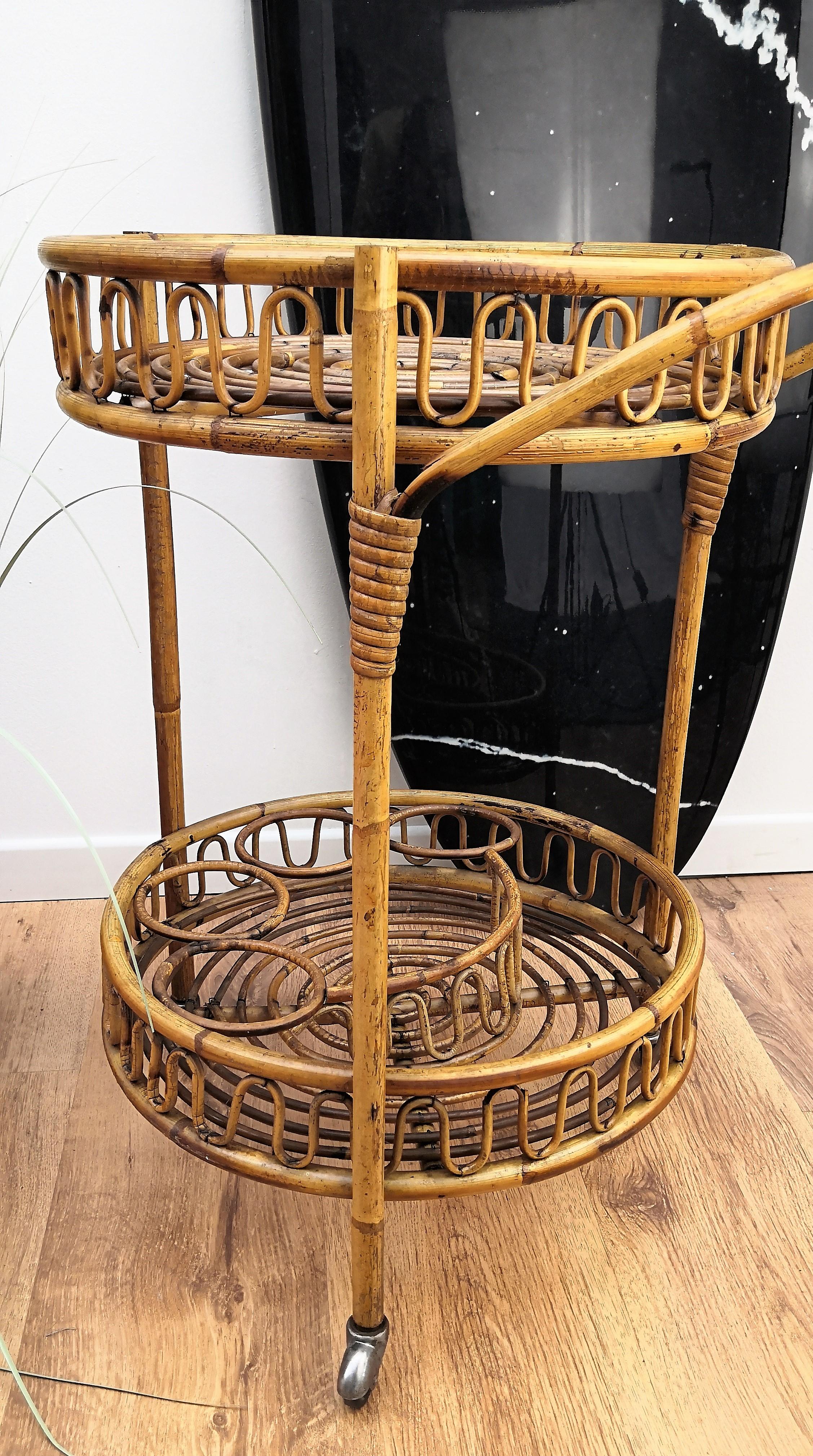 20th Century 1960s Italian Bamboo Rattan Bohemian French Riviera Round Serving Bar Cart