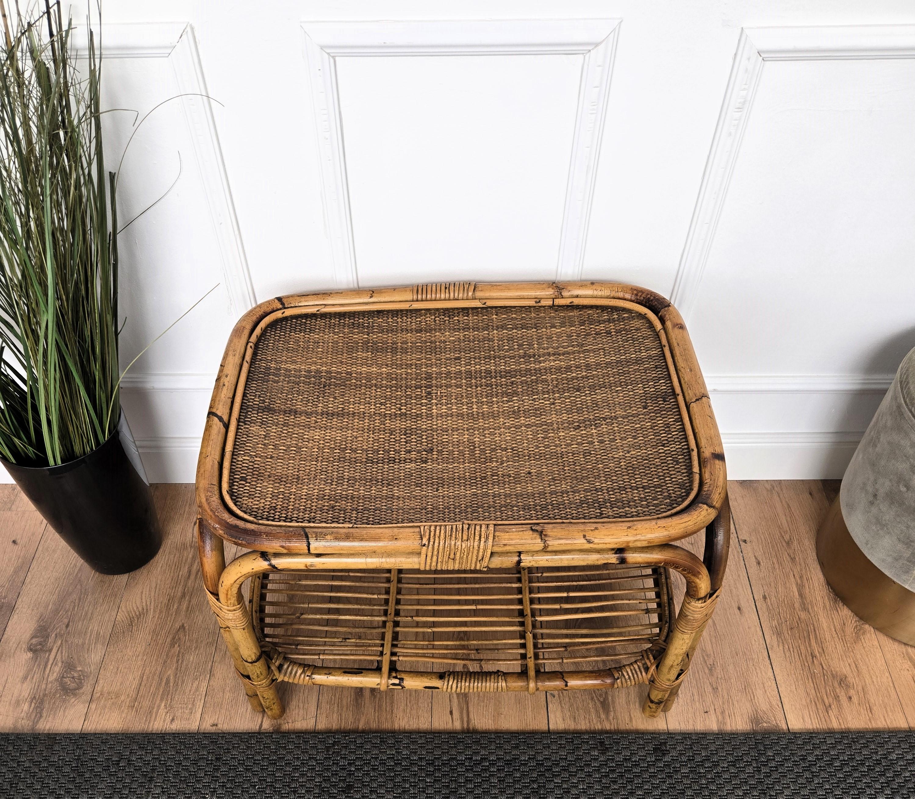 Italienischer Bambus-Rattan-Beistelltisch, Bohemian French Riviera, 1960er Jahre im Angebot 2