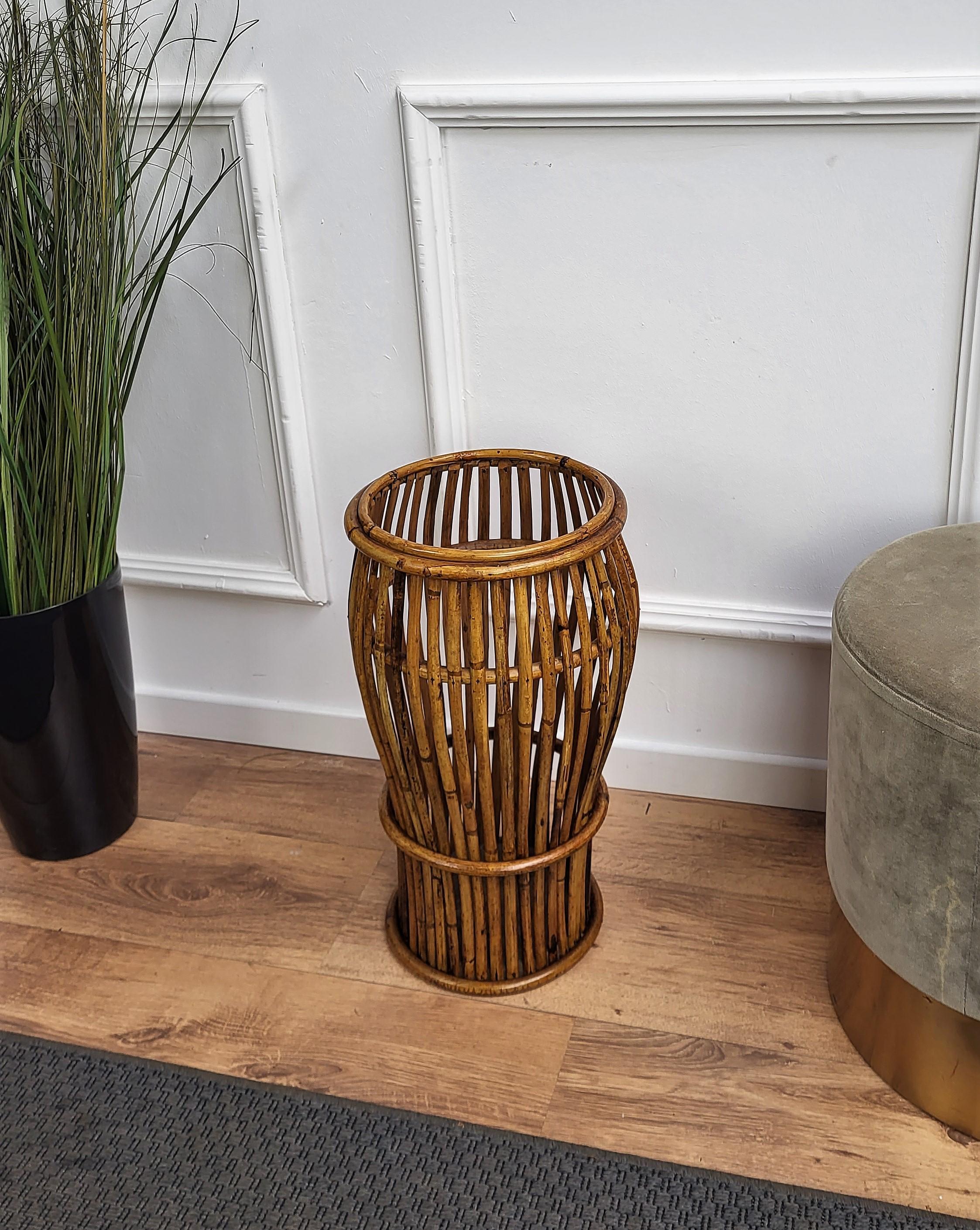 French Provincial 1960s, Italian Bamboo Rattan Bohemian French Riviera Umbrella Stand Rack For Sale