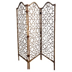 1960s Italian Bamboo Rattan Organic Bohemian 3 Panel Folding Screen Room Divider (Séparateur de pièce)