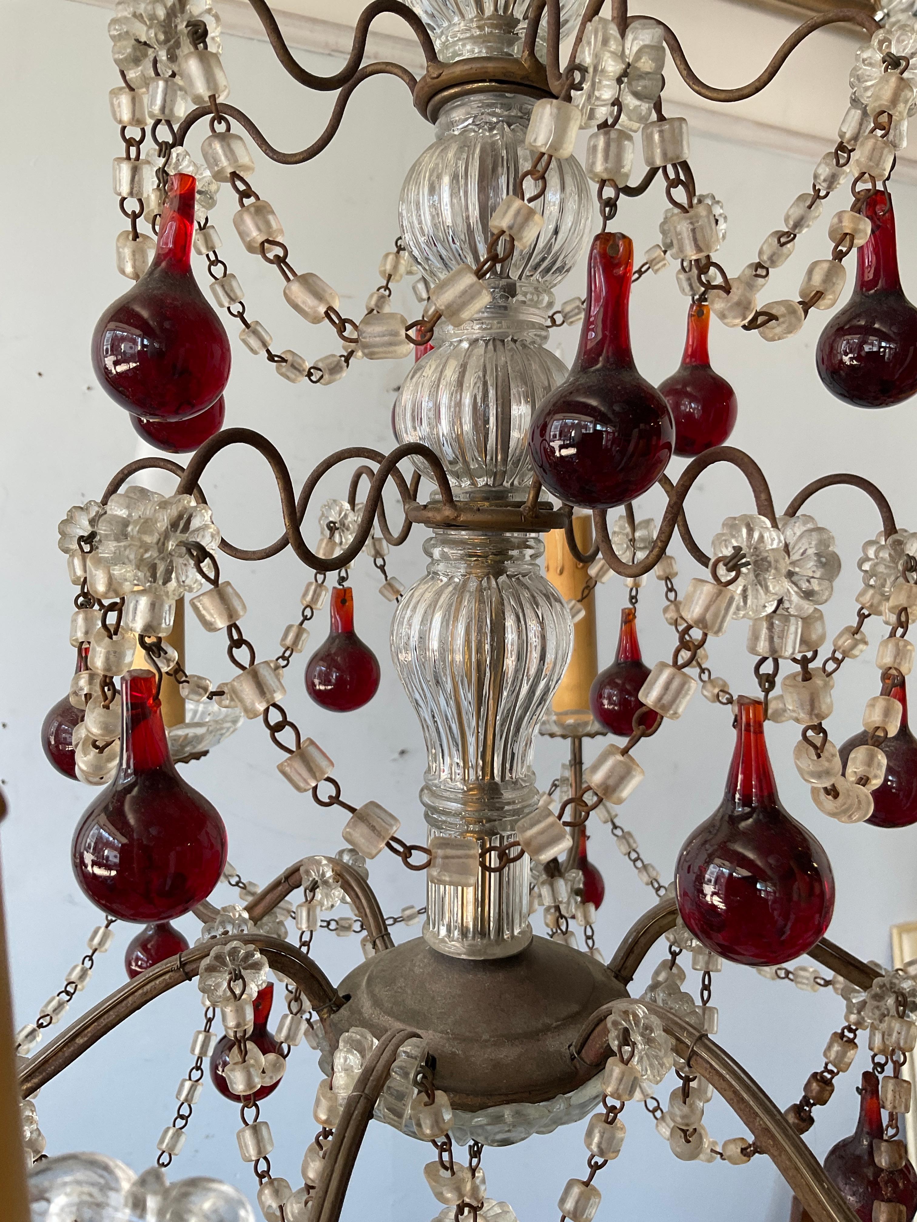 Lampadario italiano anni '60 con perline e gocce d'ambra in vendita 4