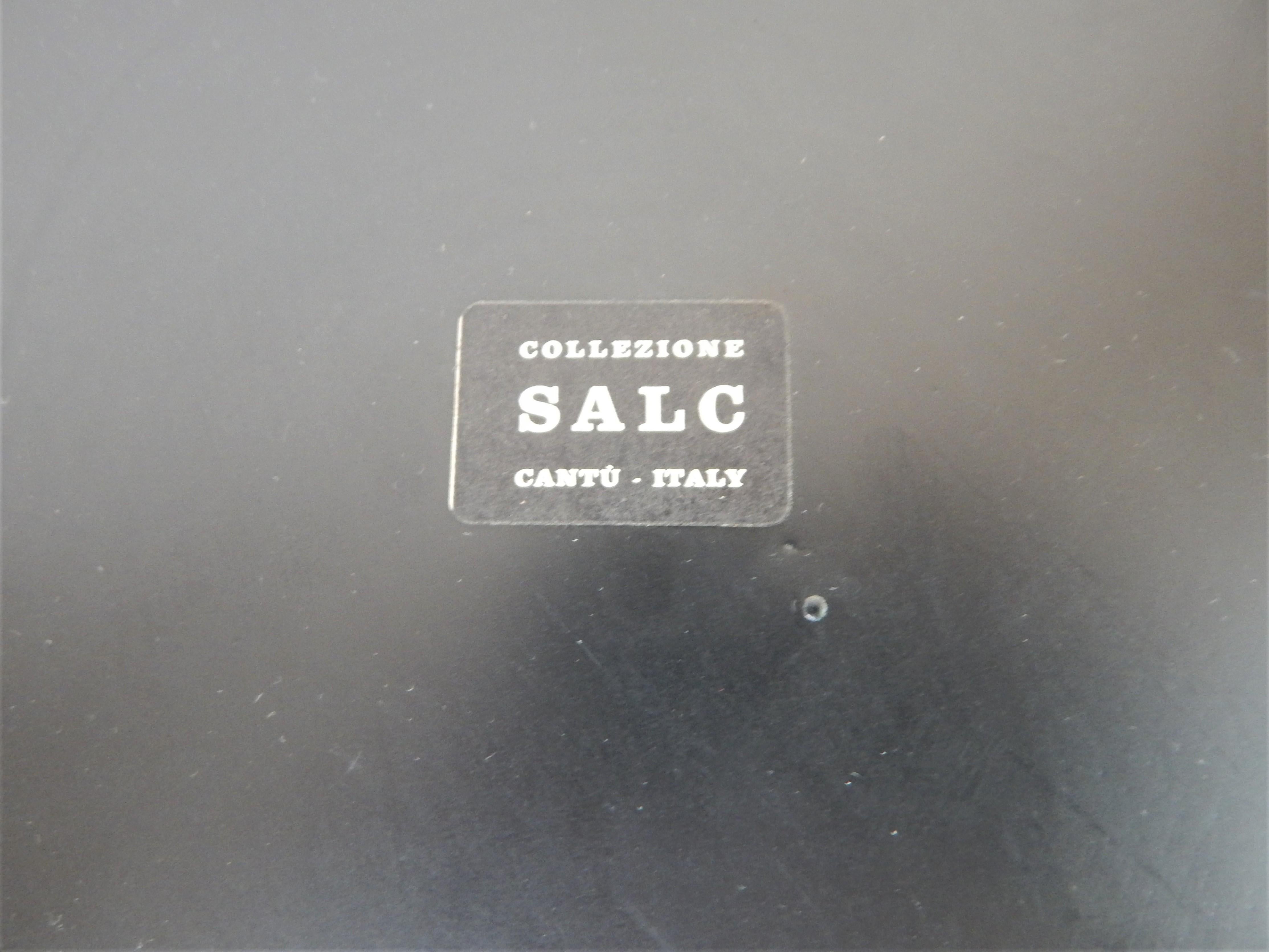 1960s Italian Black Round Mirror Collezione Salc In Good Condition For Sale In New York, NY