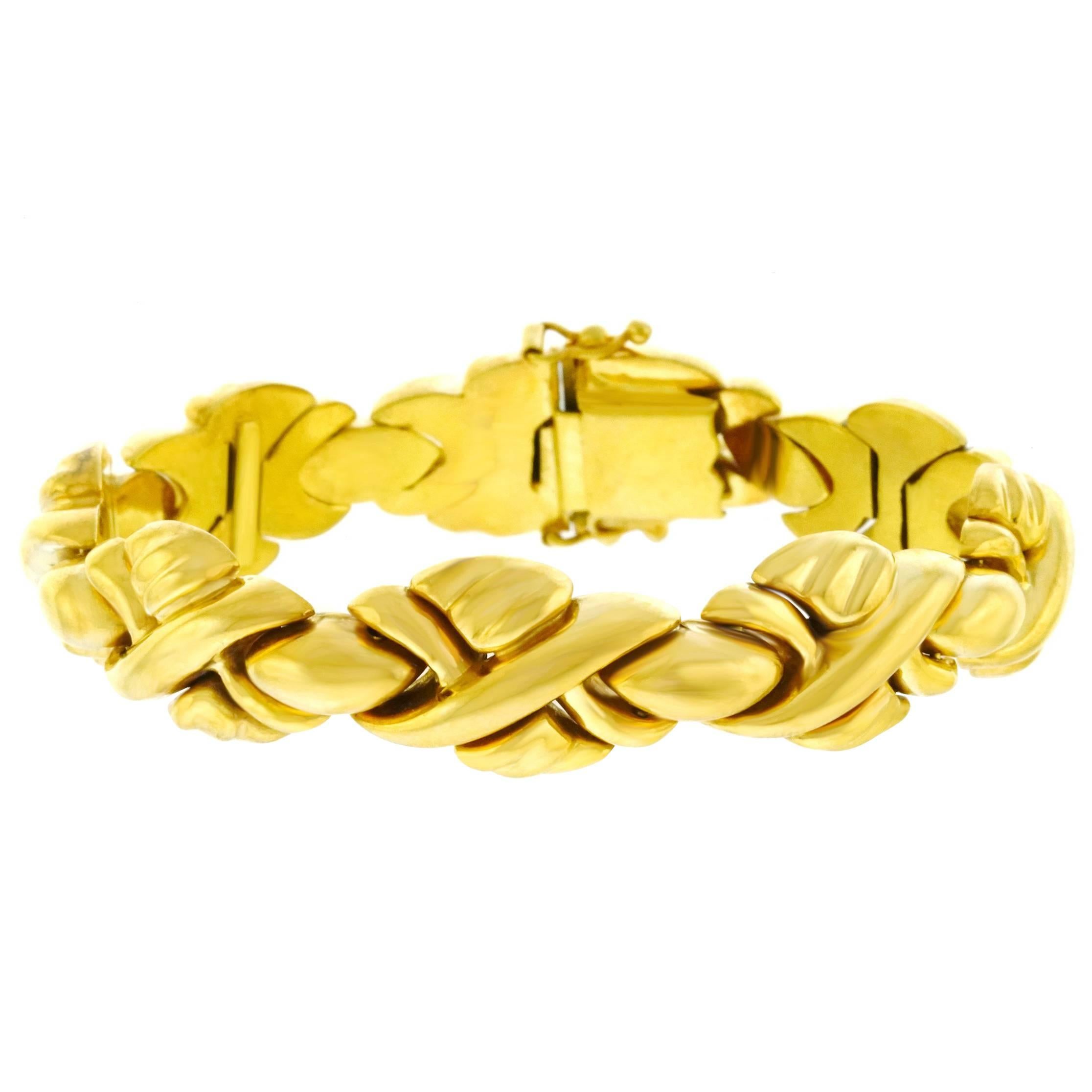 1960s Italian Braid Motif Gold Bracelet