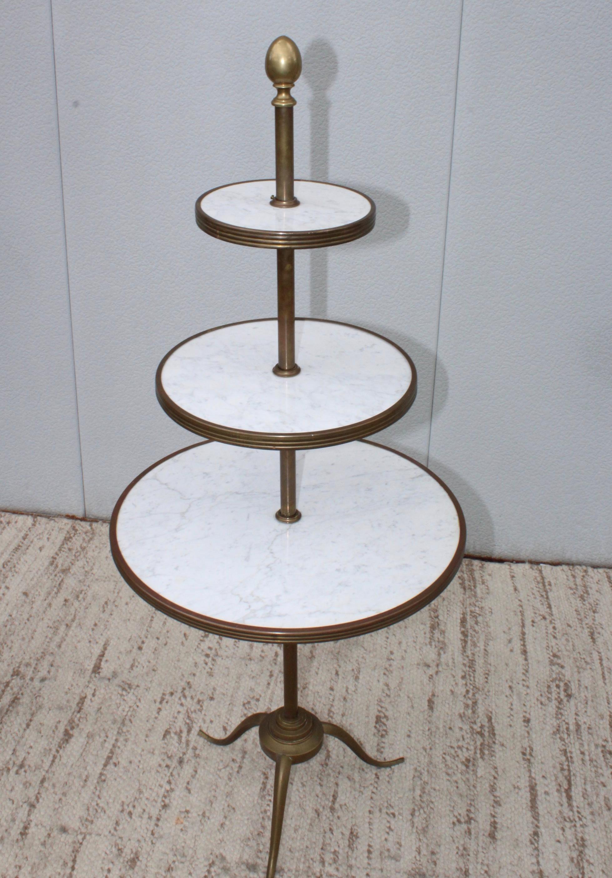 1960's Italian Brass and Carrara Marble 3 Tier Display Shelf For Sale 4