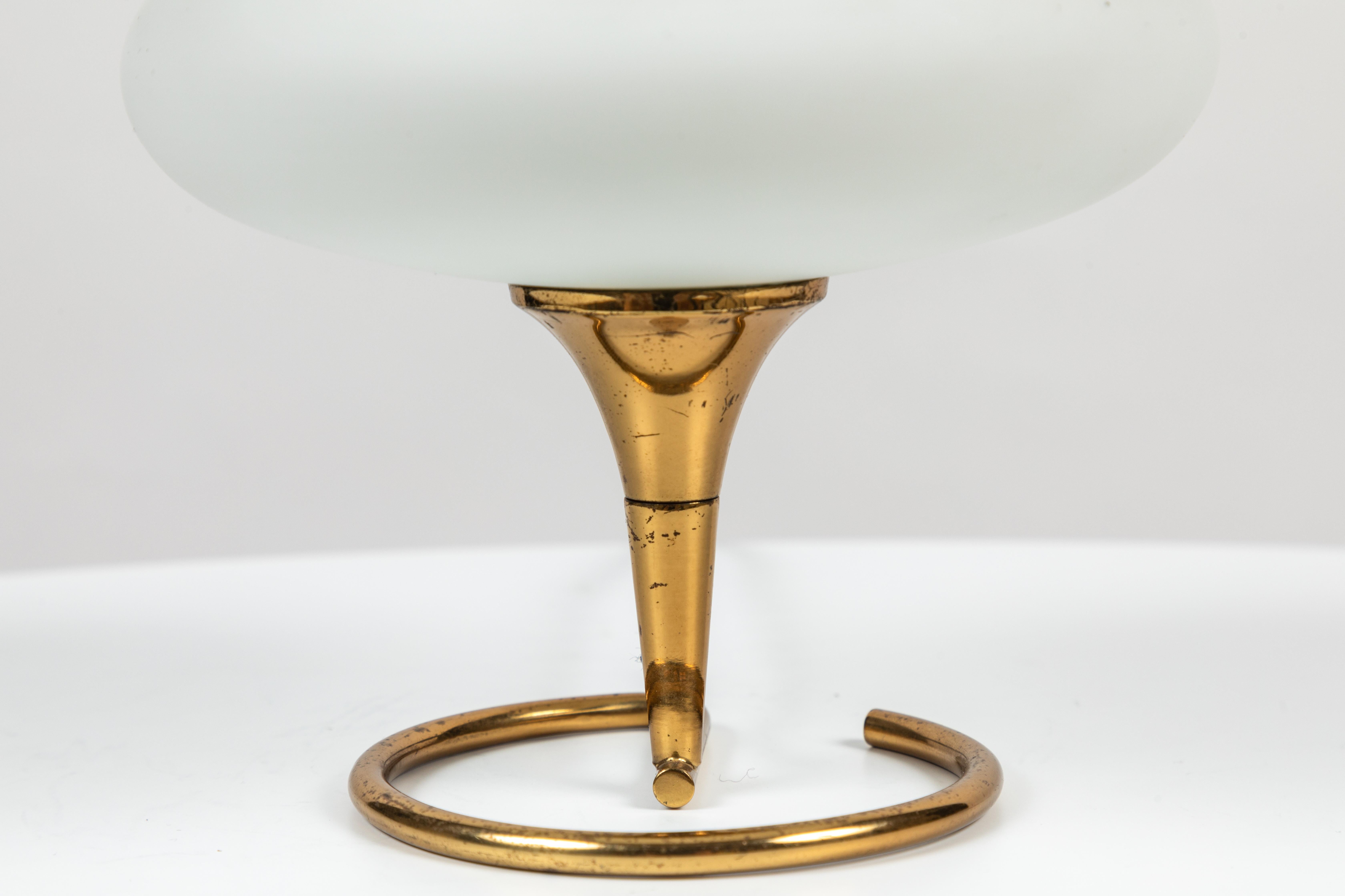 1960s Italian Brass and Glass Table Lamp Attributed to Stilnovo 3