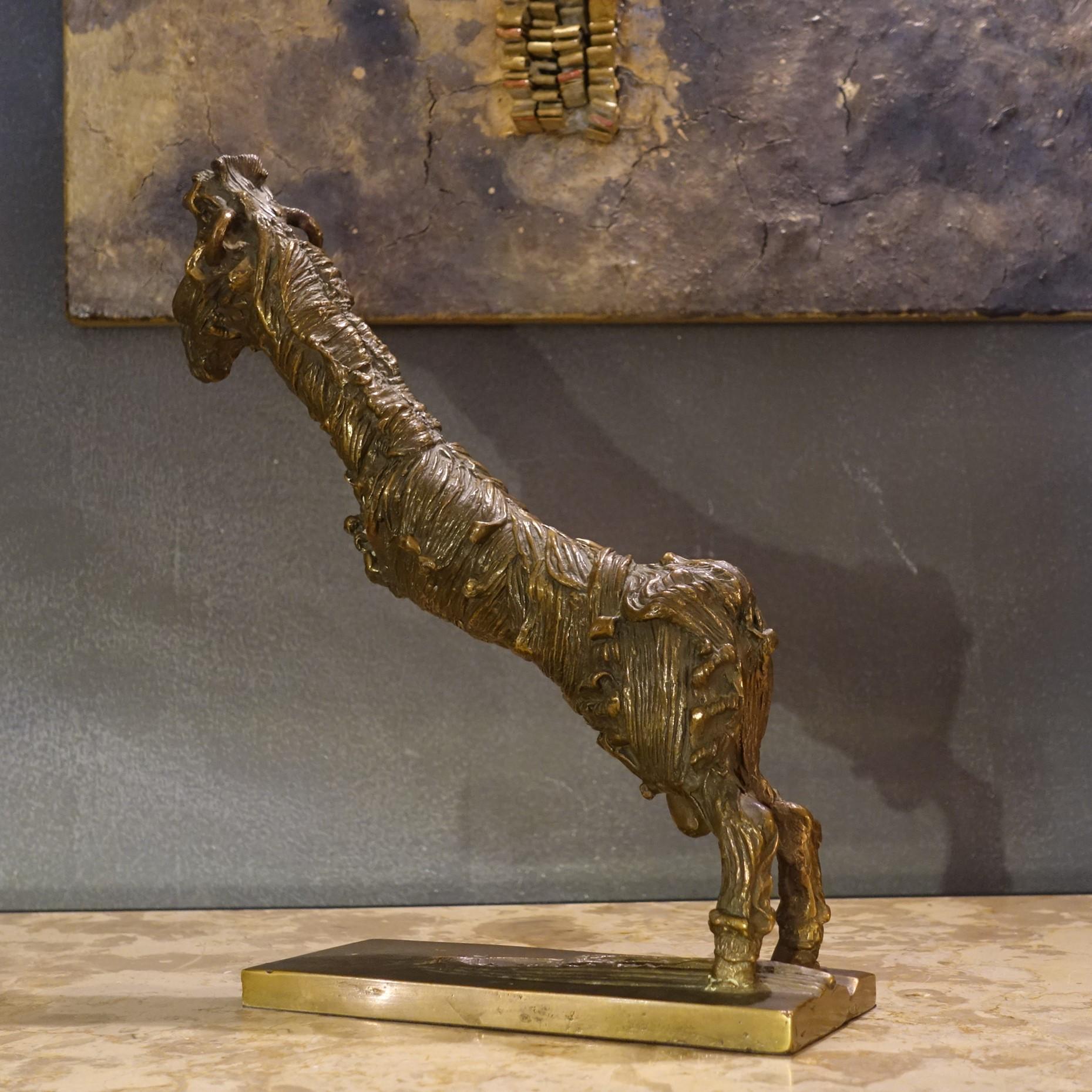 Bronze ram sculpture, symbol of fertility, perfect condition and vintage patina, Italy 1960's circa.