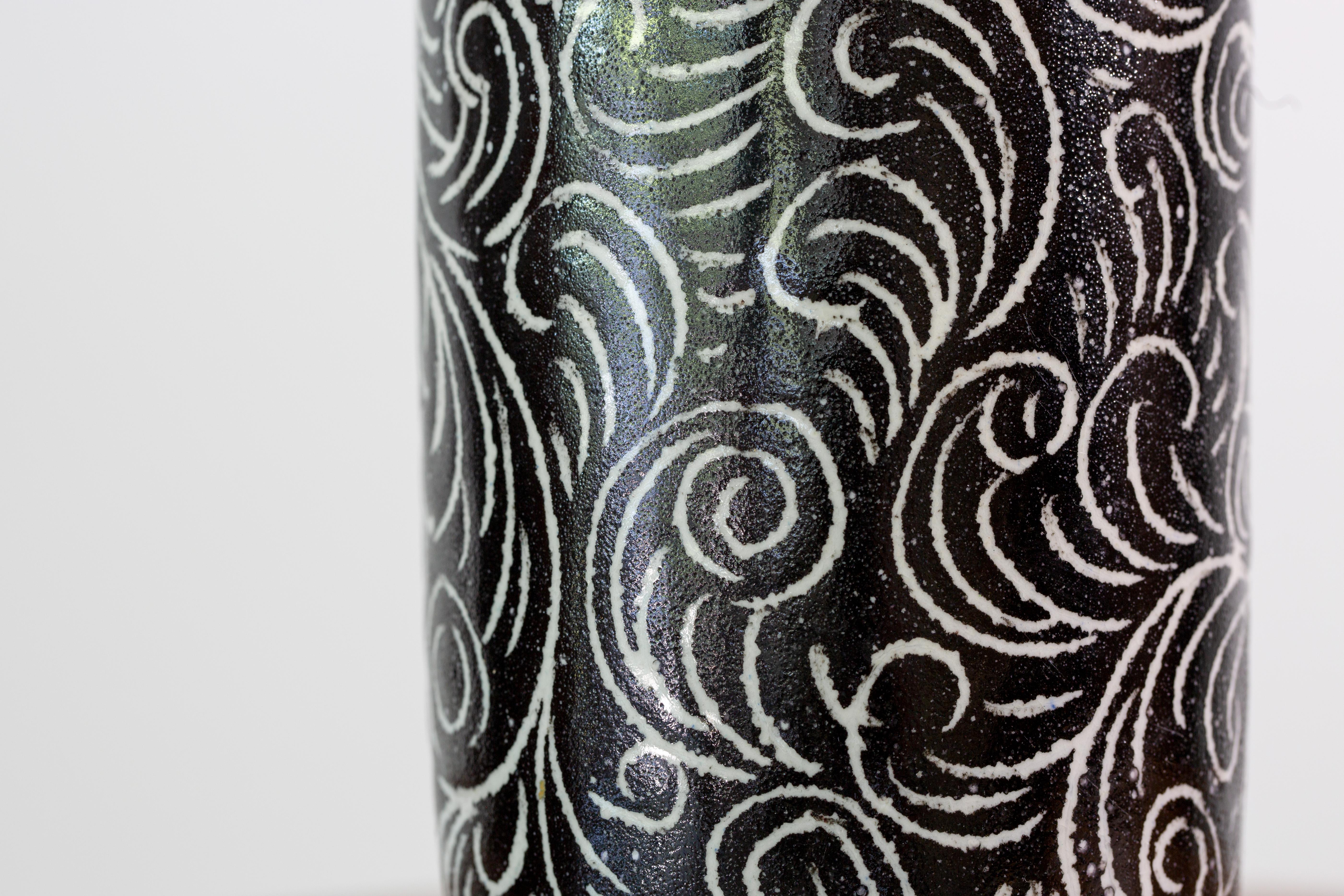 Mid-20th Century 1960s Italian Ceramic Pottery Black White Sgraffito Attributed to Aldo Londi