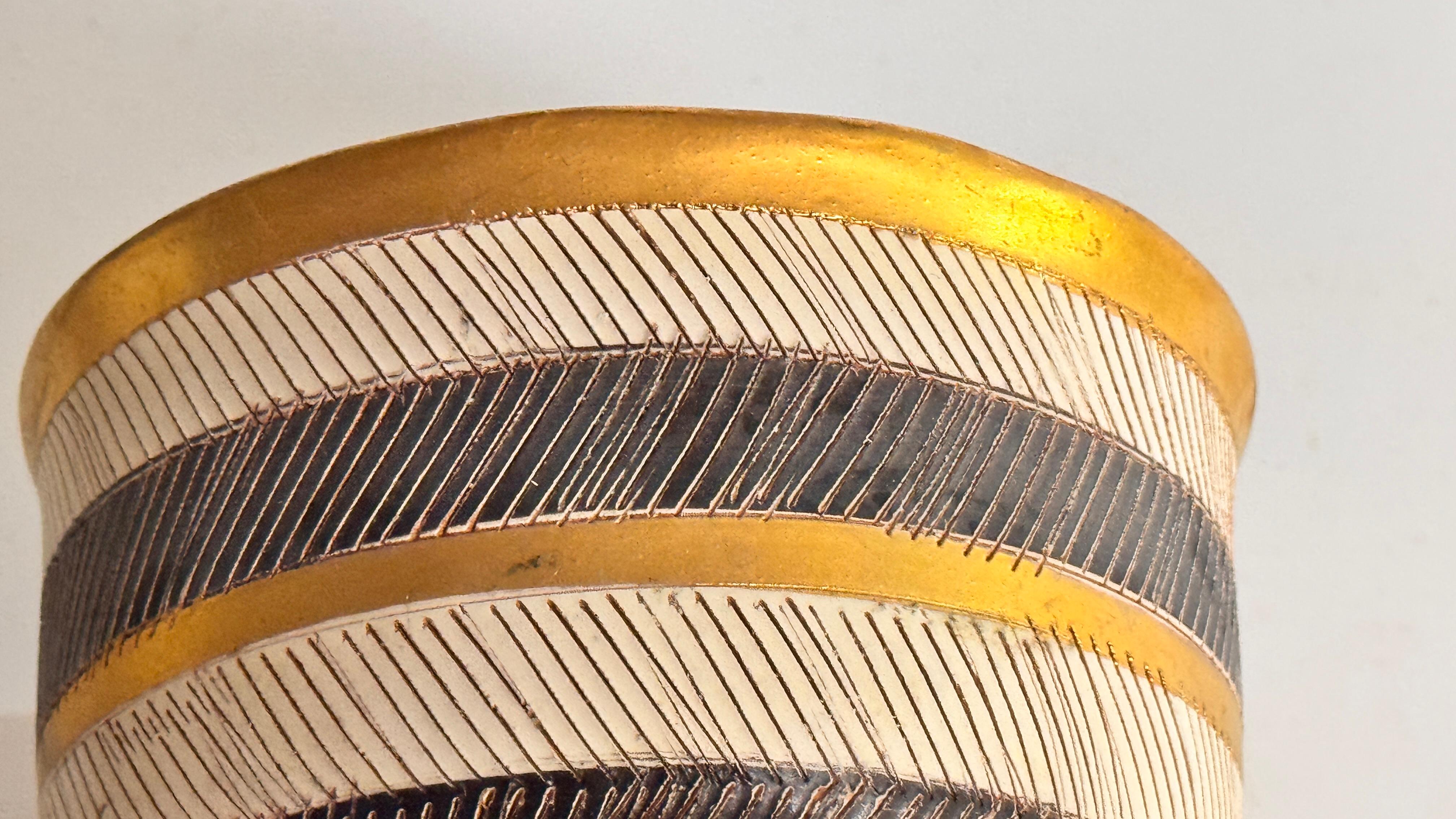 Céramique Vide-Poche italien en céramique des années 1960 - Design géométrique jaune, blanc et noir en vente