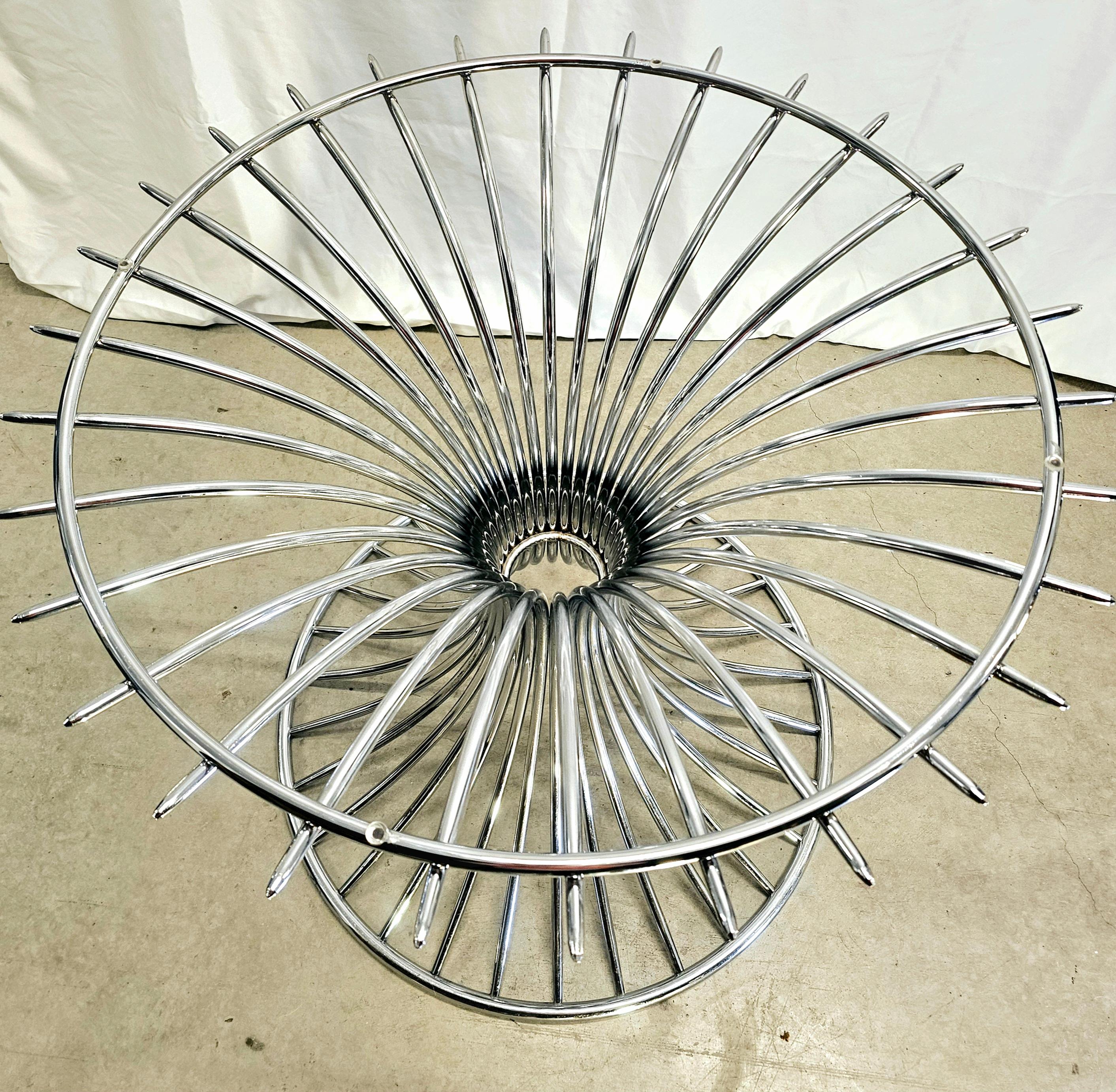 Acier Table de salle à manger Tulip « Margot » italienne des années 1960, par Gastone Rinaldi pour RIMA en vente