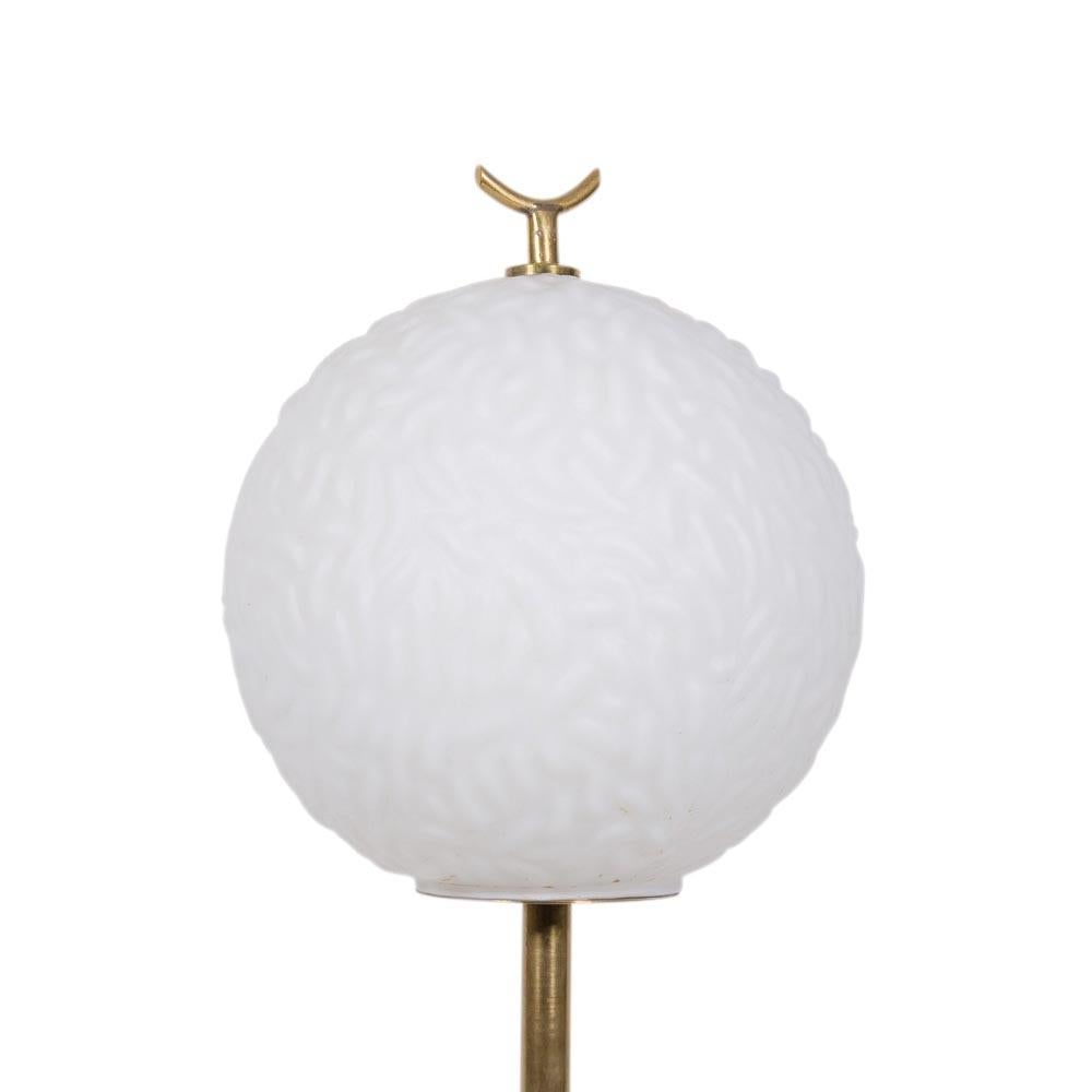 60s Italian White glass globe Shade and Brass Table Lamp Attributed to Stilnovo For Sale 2