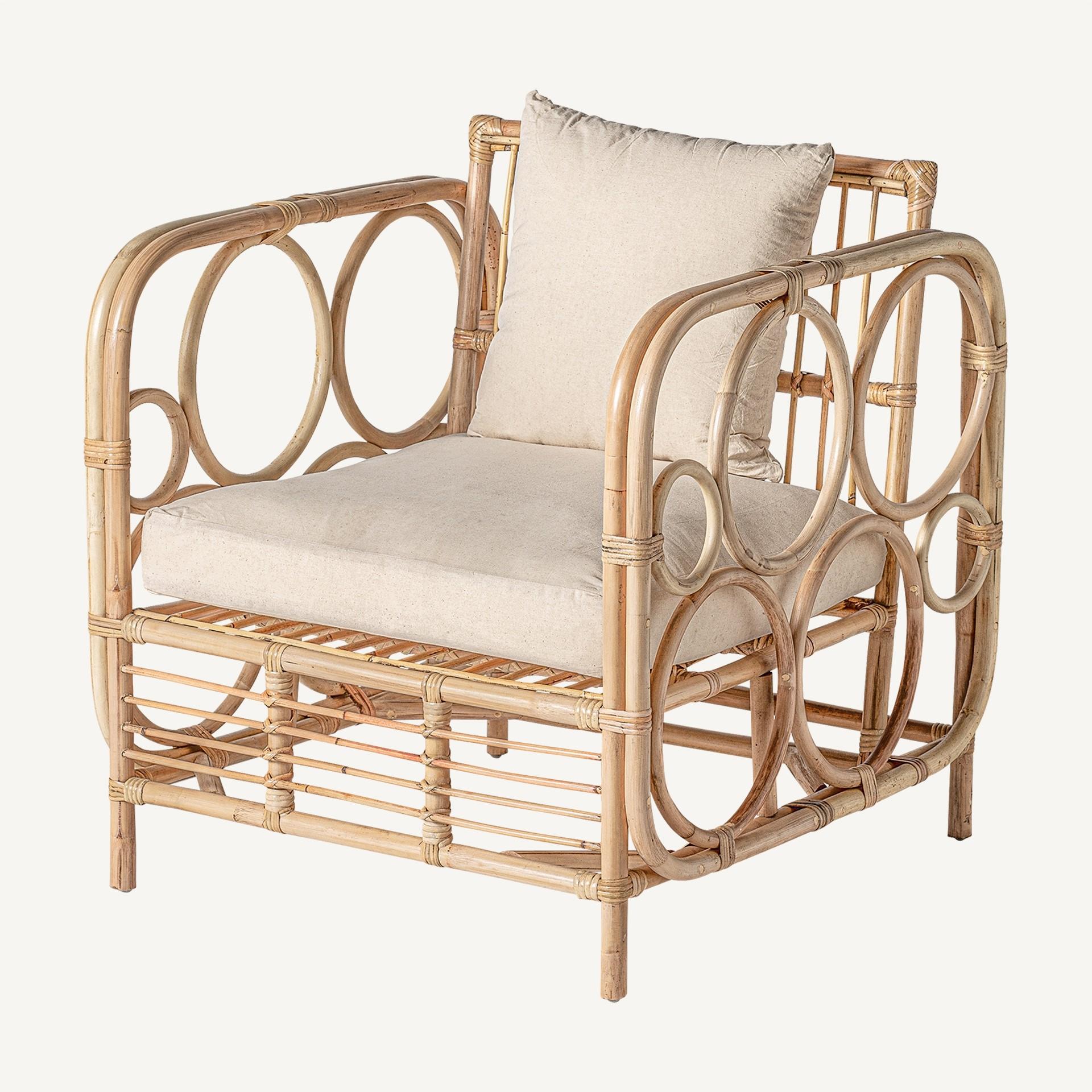 Contemporary 1960s Italian Design Style Rattan and Beige Linen Fabric Armchair For Sale