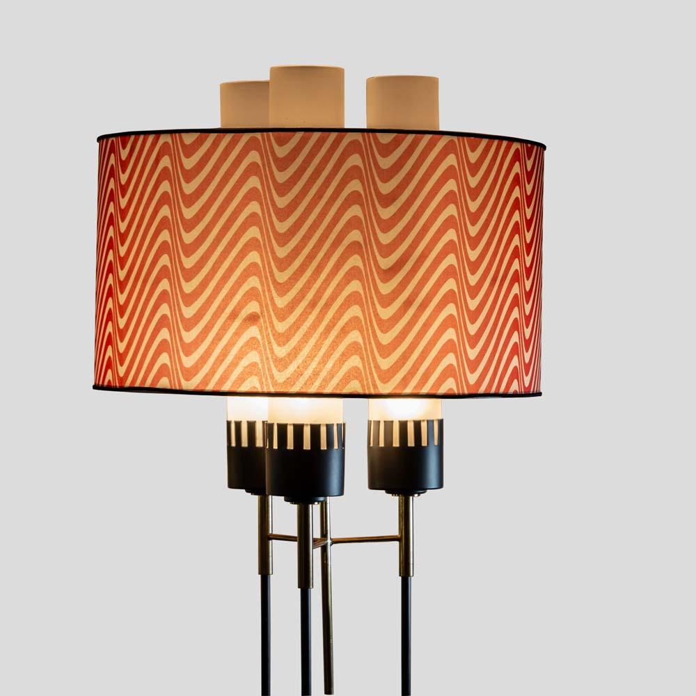 Mid-20th Century 1960s Italian designed red white shade black enamelled floor lamp by Stilnovo For Sale