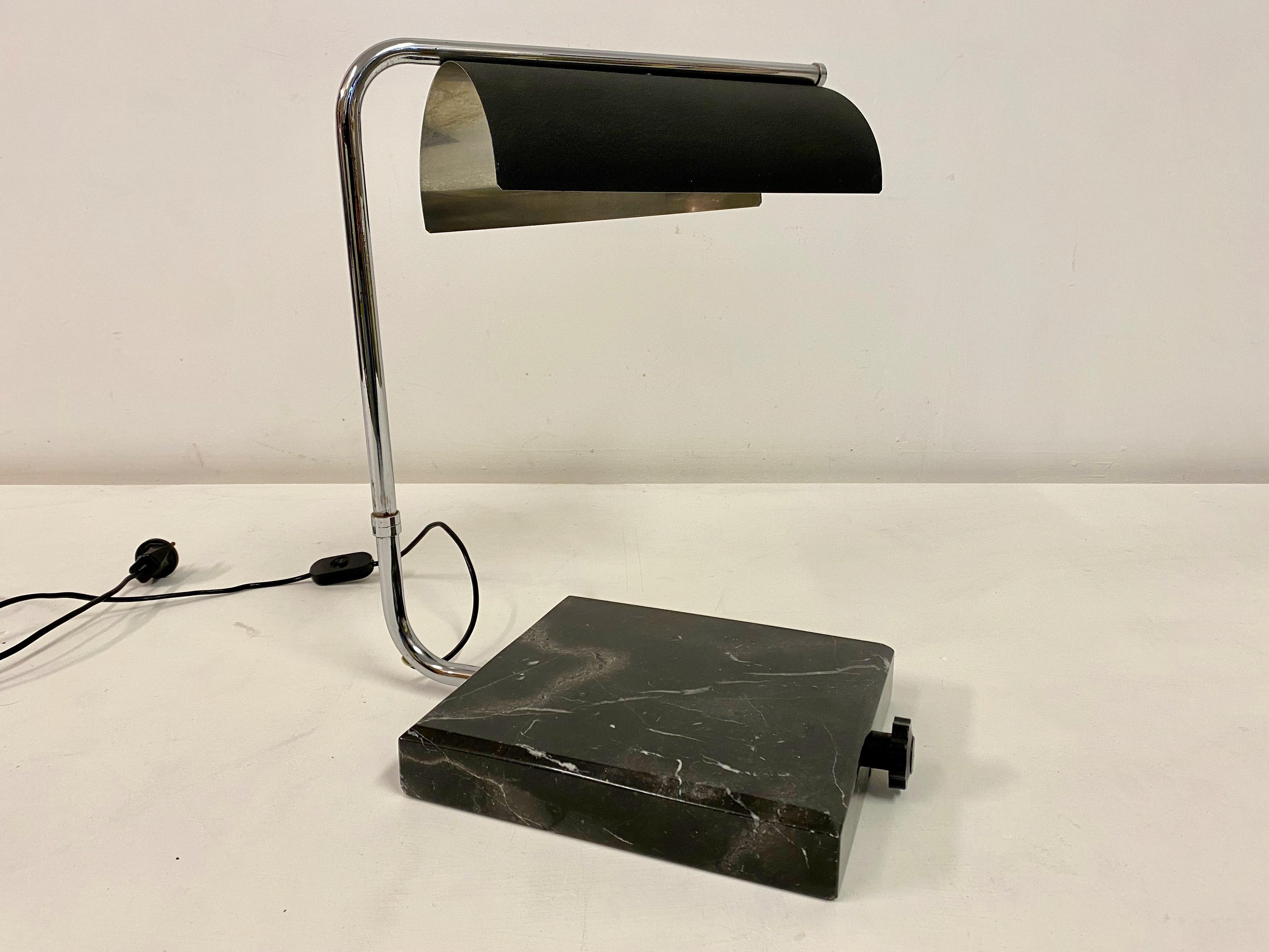 1960s Italian Desk Lamp with Marble Base For Sale 2