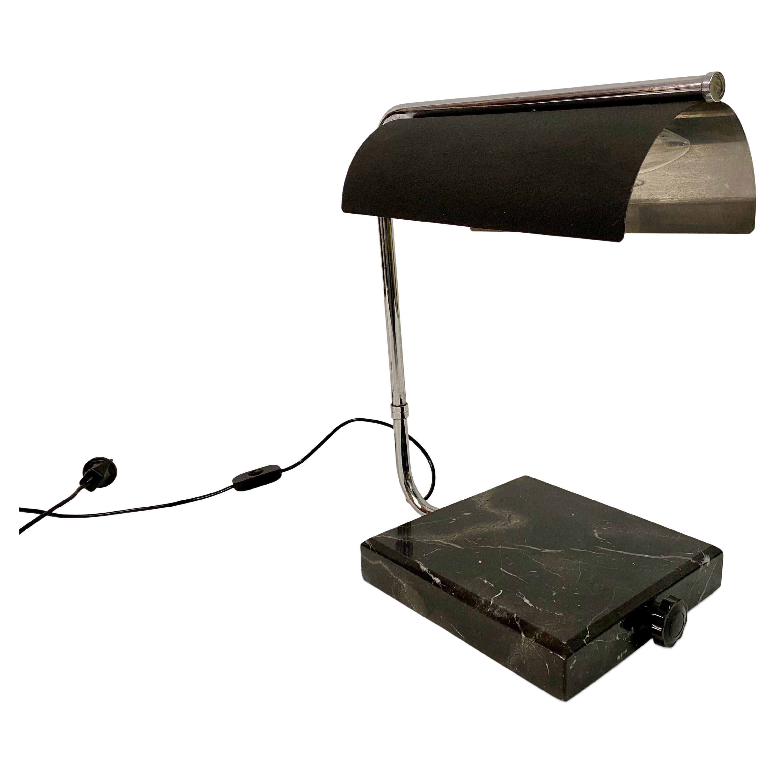 Lampe de bureau italienne des années 1960 avec base en marbre en vente