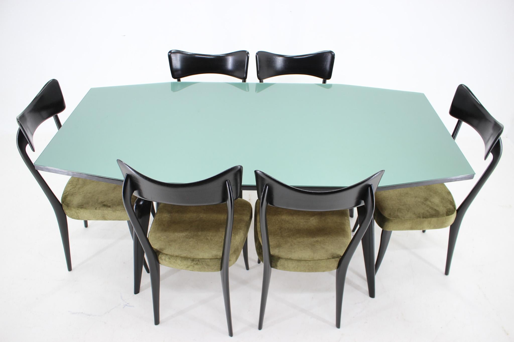 Mid-Century Modern Ensemble de salle à manger italien des années 1960 dans le style d'Ico Parisi en vente