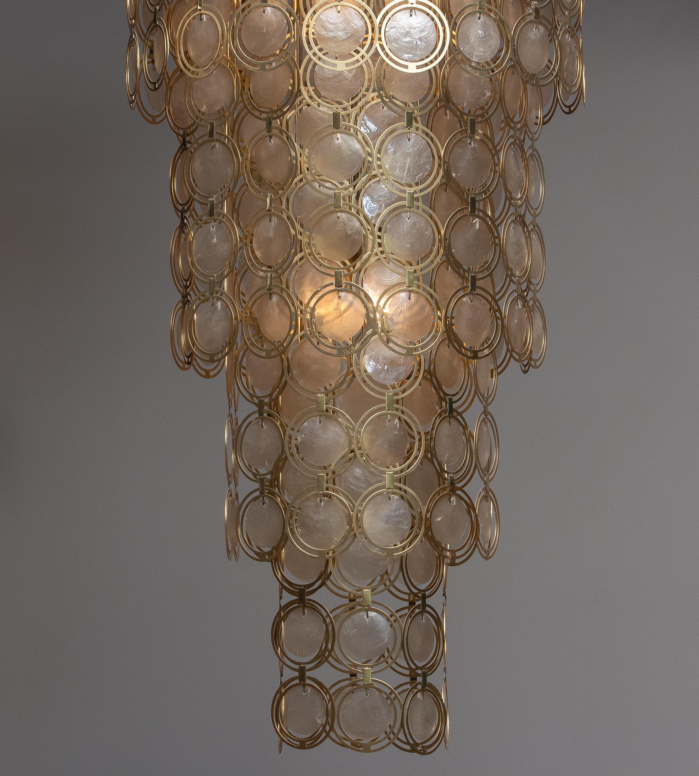 Mid-20th Century 1960s, Italian Extra Large Brass and Shell Chandelier 'Mother of Pearl'