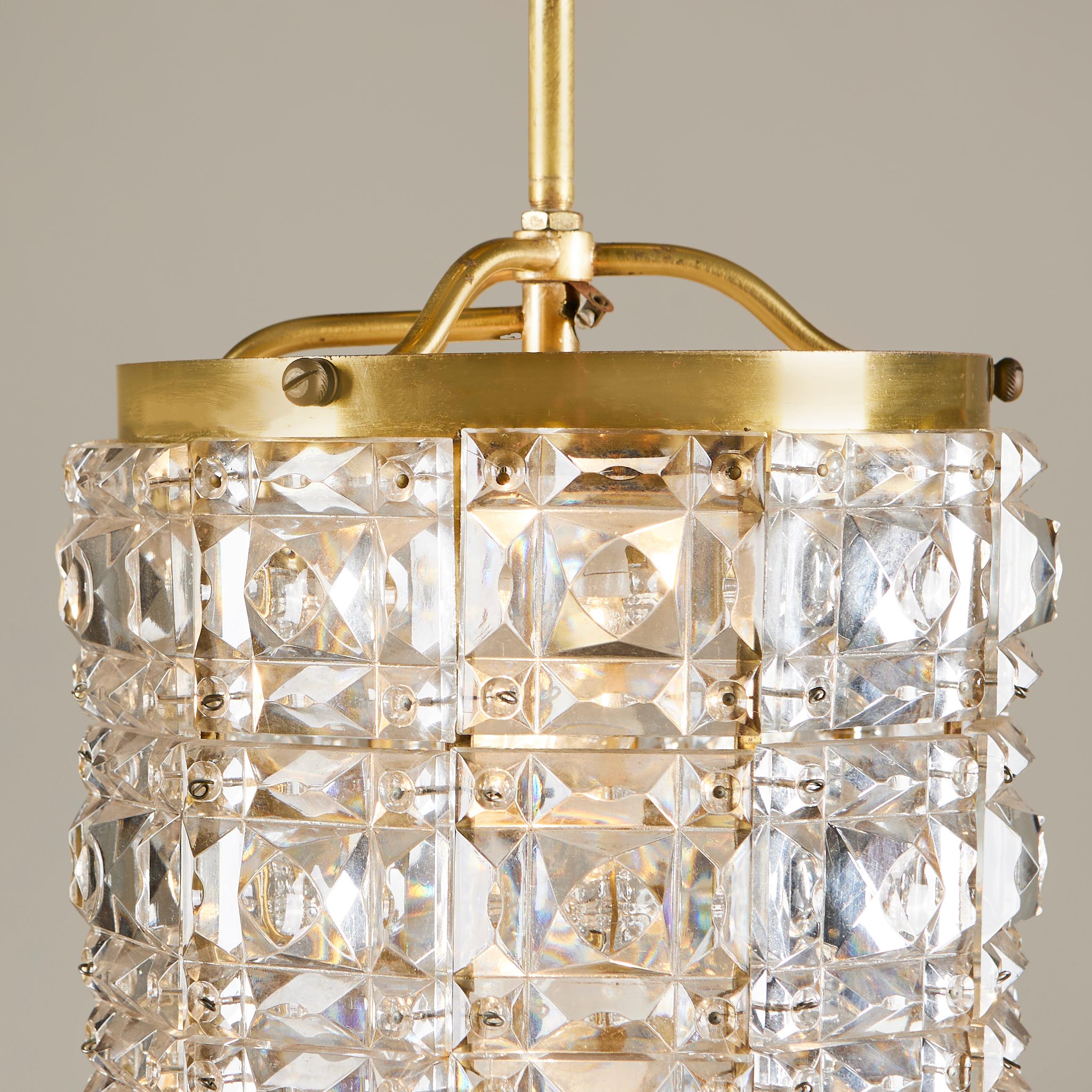 Mid-20th Century 1960s Italian faceted glass and brass jewel pendant For Sale
