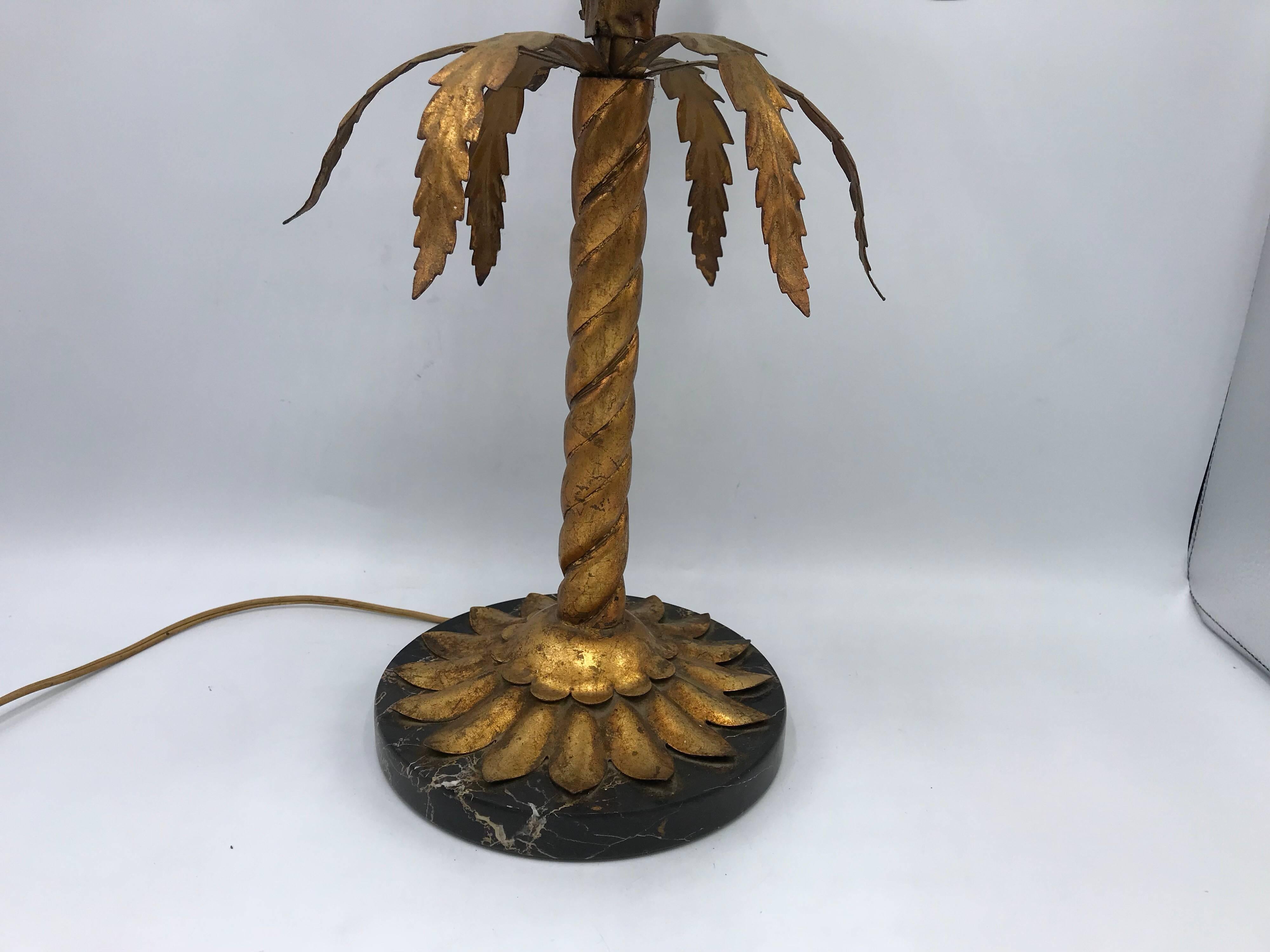 1960s Italian Florentine Gilded Lamp with Sculptural Floral Motif In Good Condition In Richmond, VA