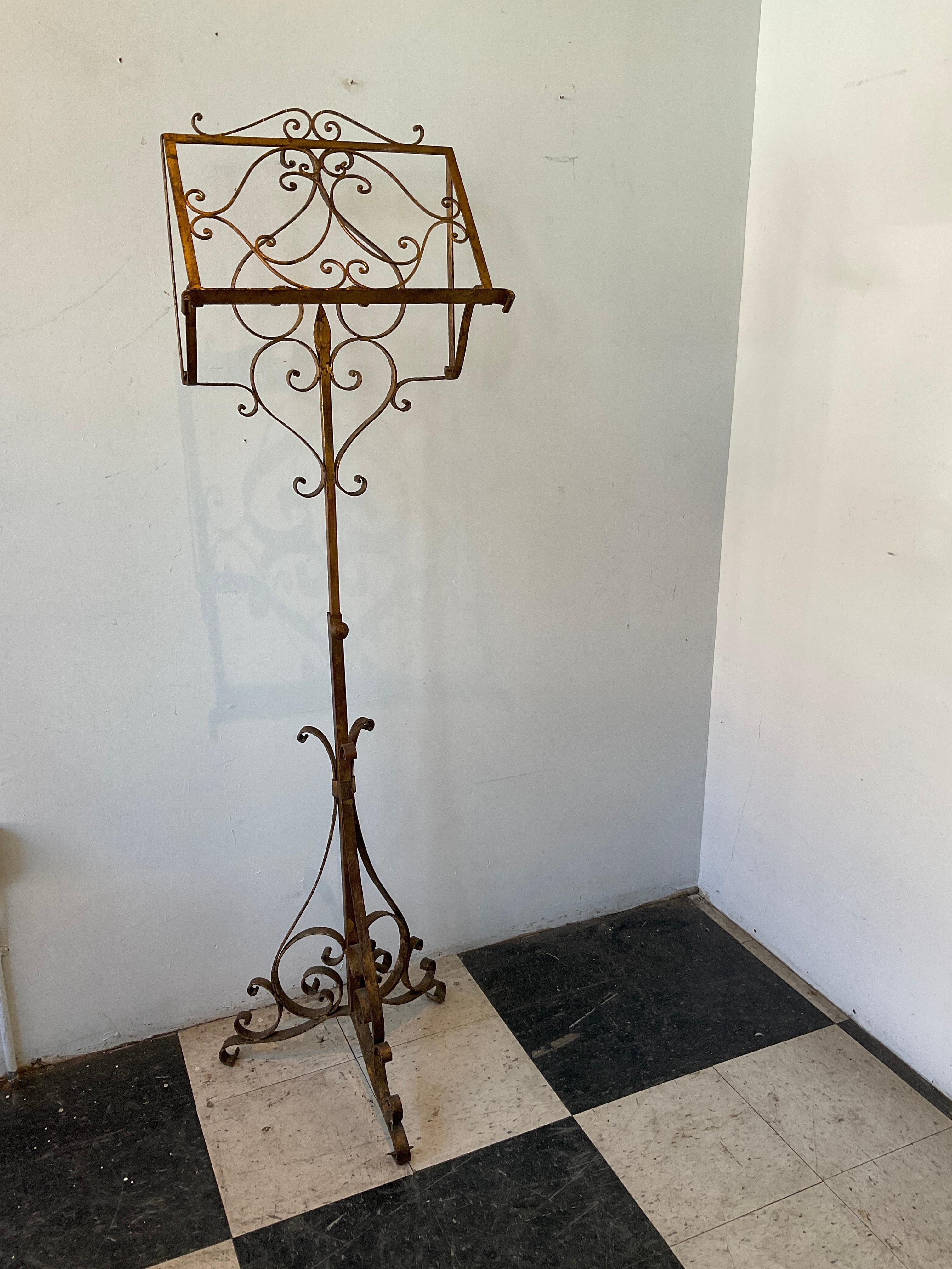 Mid-20th Century 1960s Italian Gilt Iron Music Stand For Sale