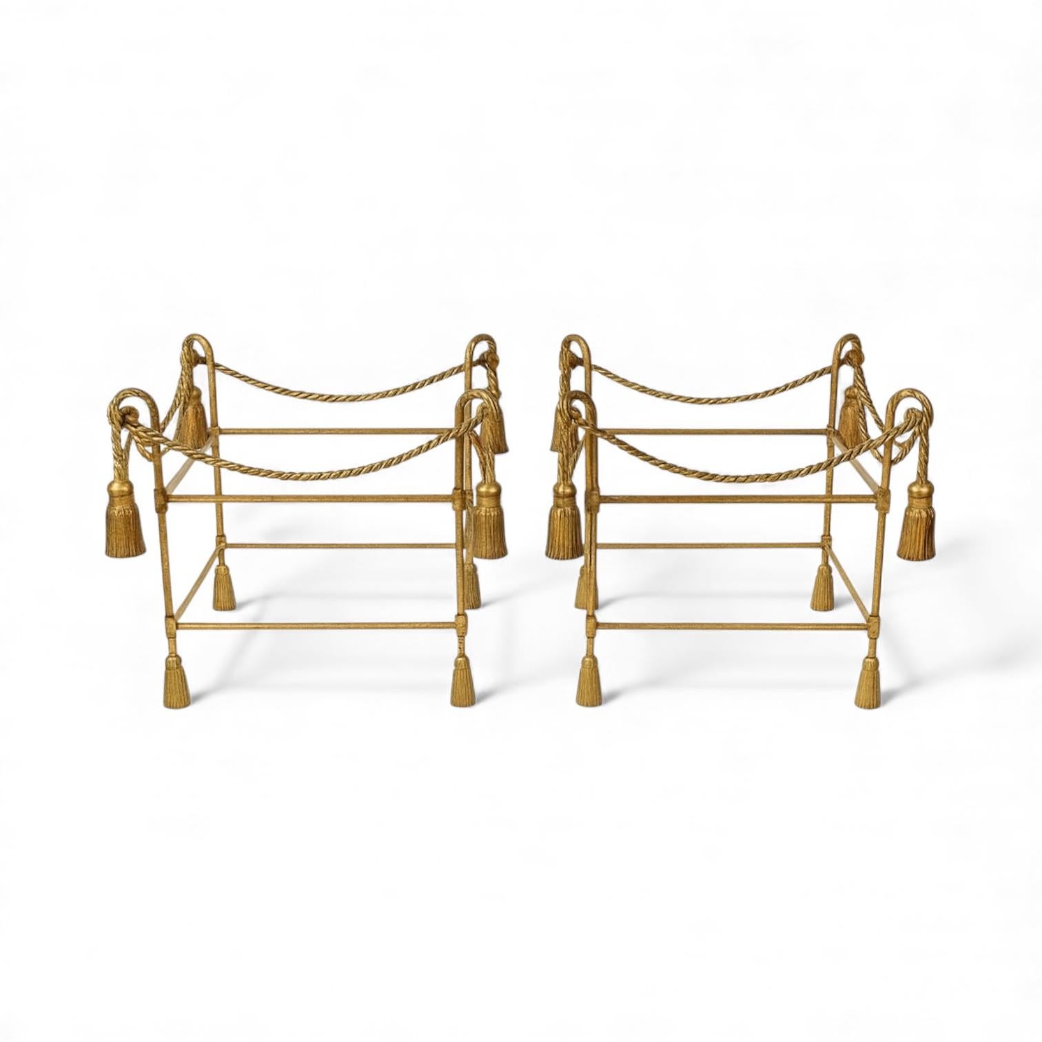 1960's Italian Gilt Metal Tole Rope Tassel Stools Or Side Tables - Pair Bon état - En vente à Kennesaw, GA