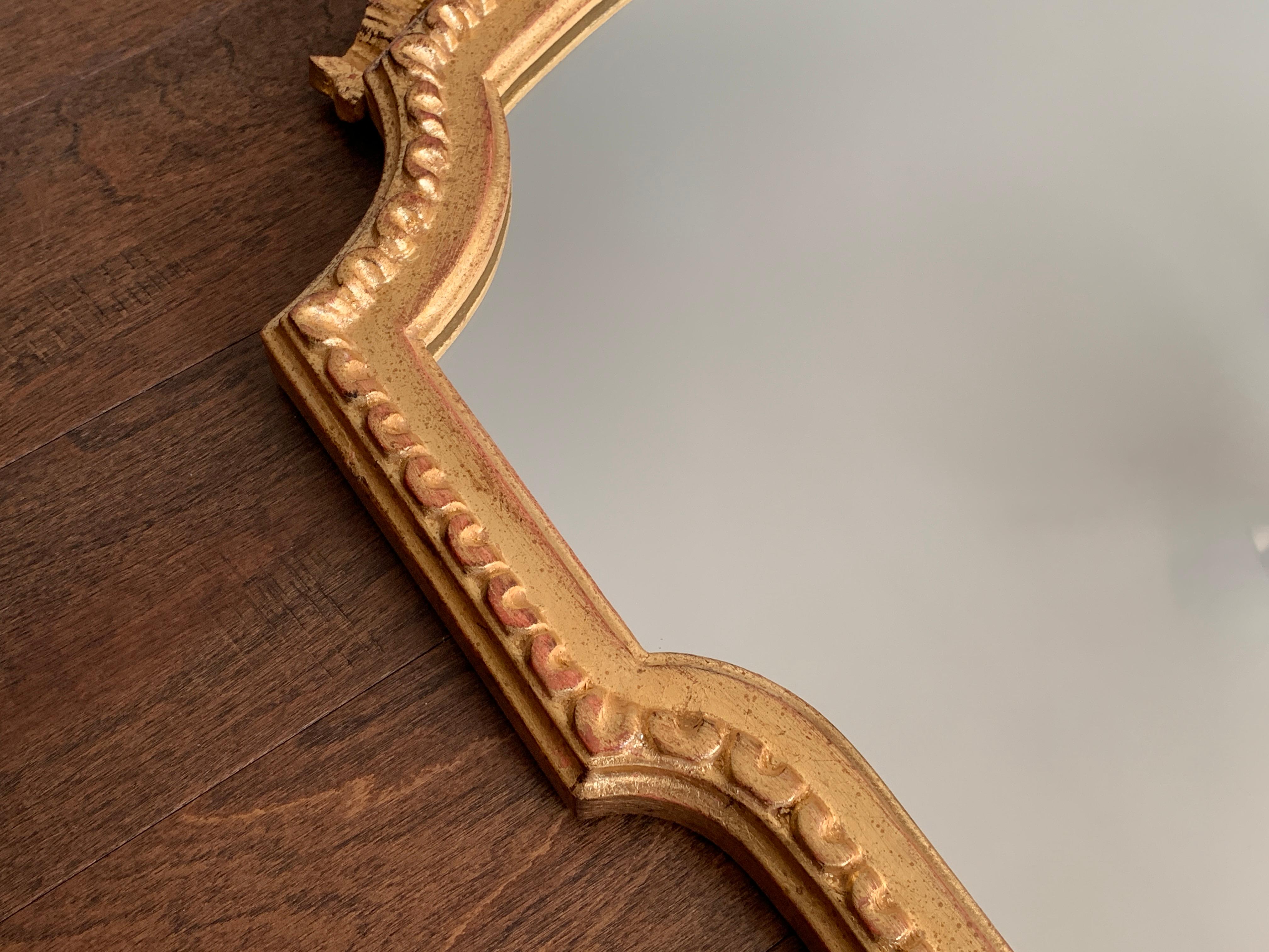Italian Gilt Scalloped Mirror with Ribbon Motif, 1950s For Sale 1