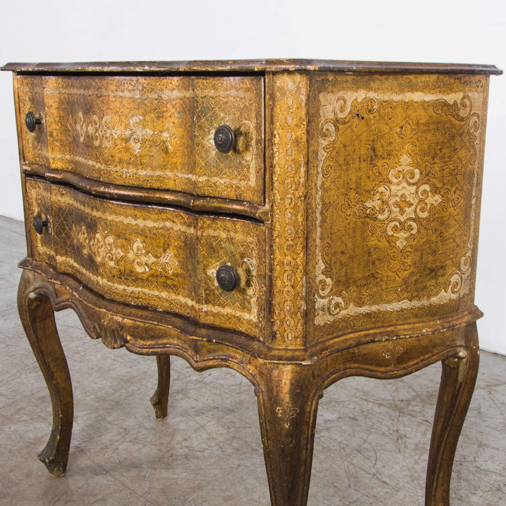 1960s Italian Giltwood Drawer Chest 4