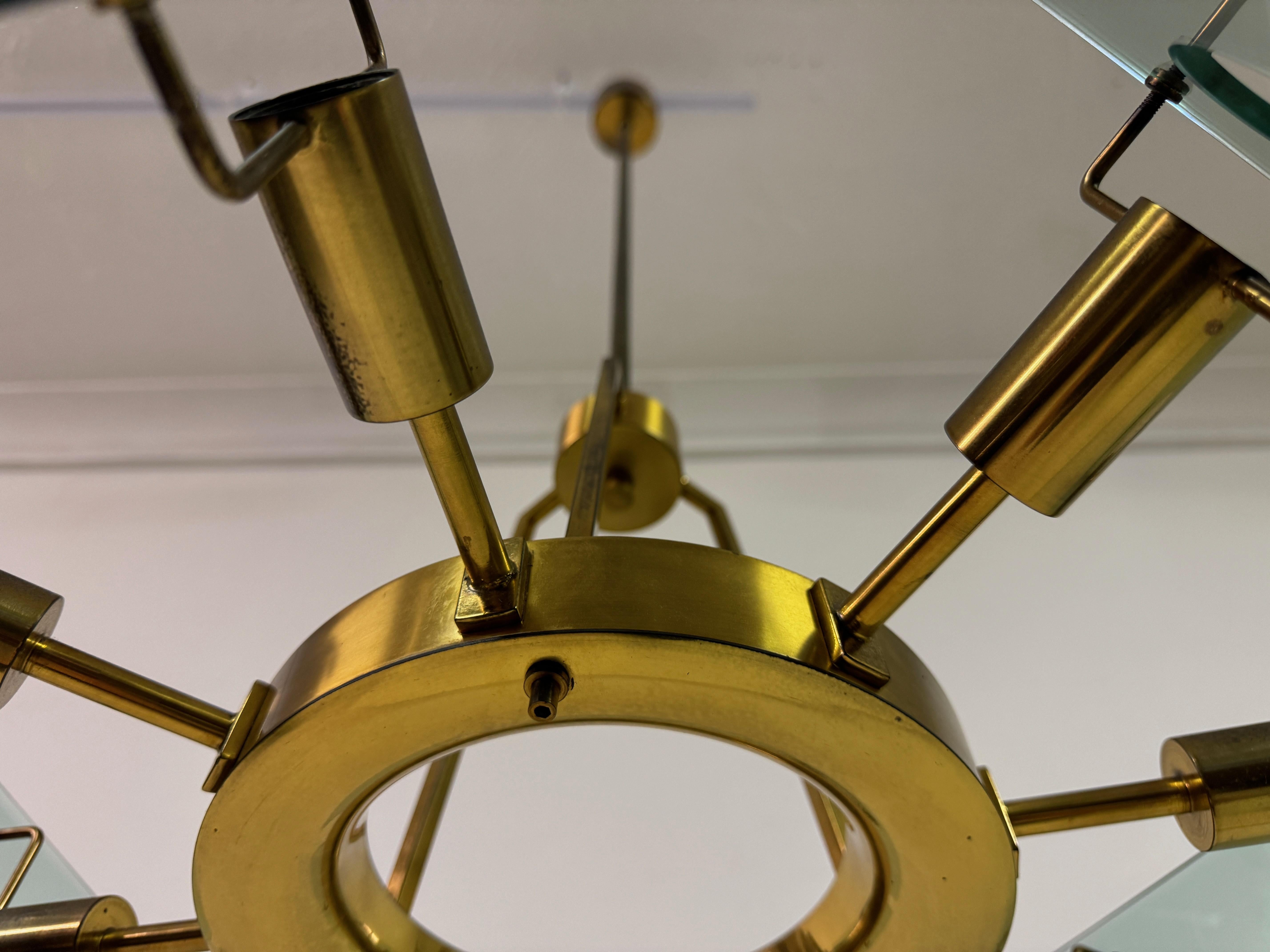 1960s Italian Glass and Brass Chandelier by Gino Paroldo 12