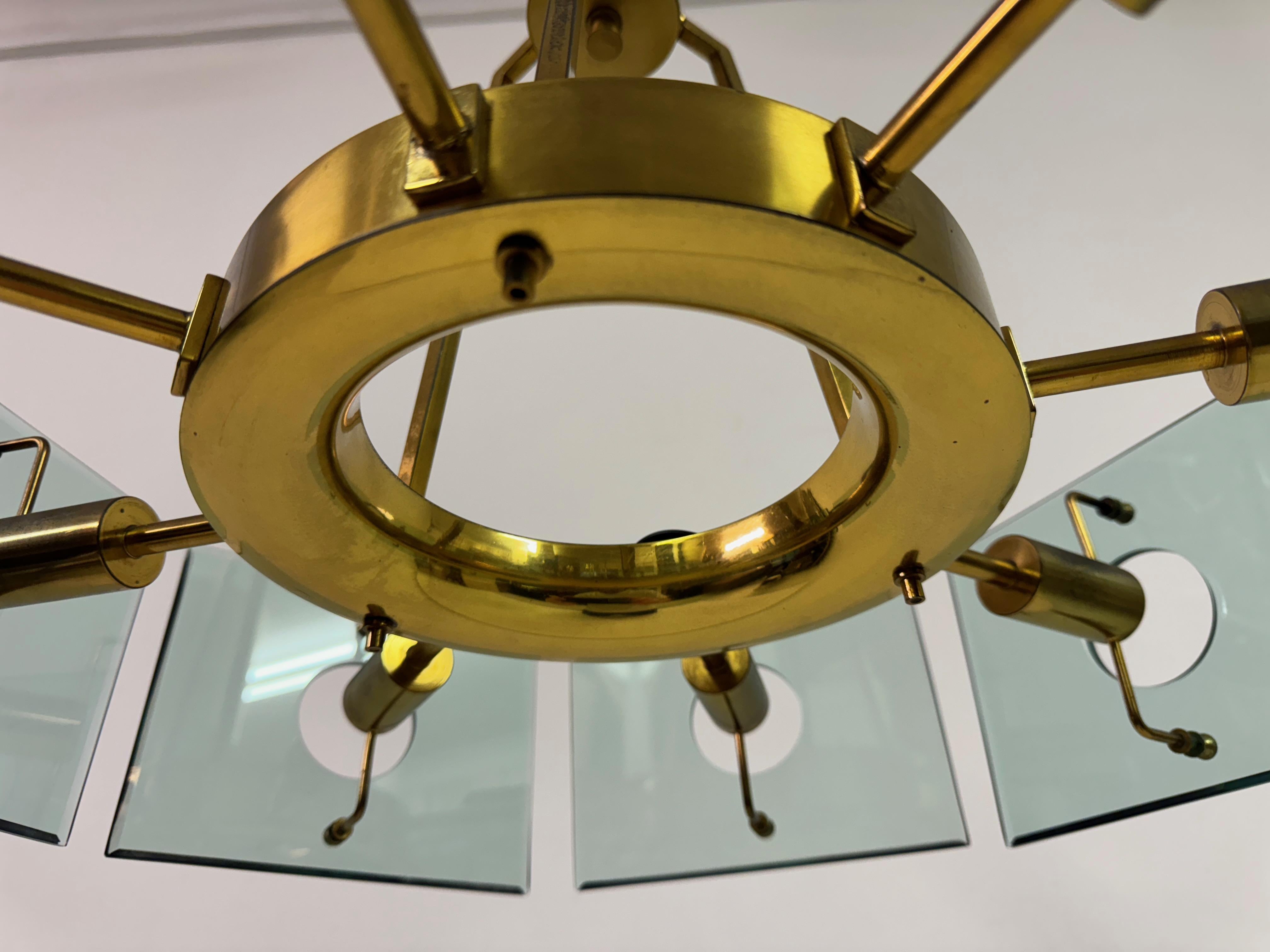1960s Italian Glass and Brass Chandelier by Gino Paroldo 4