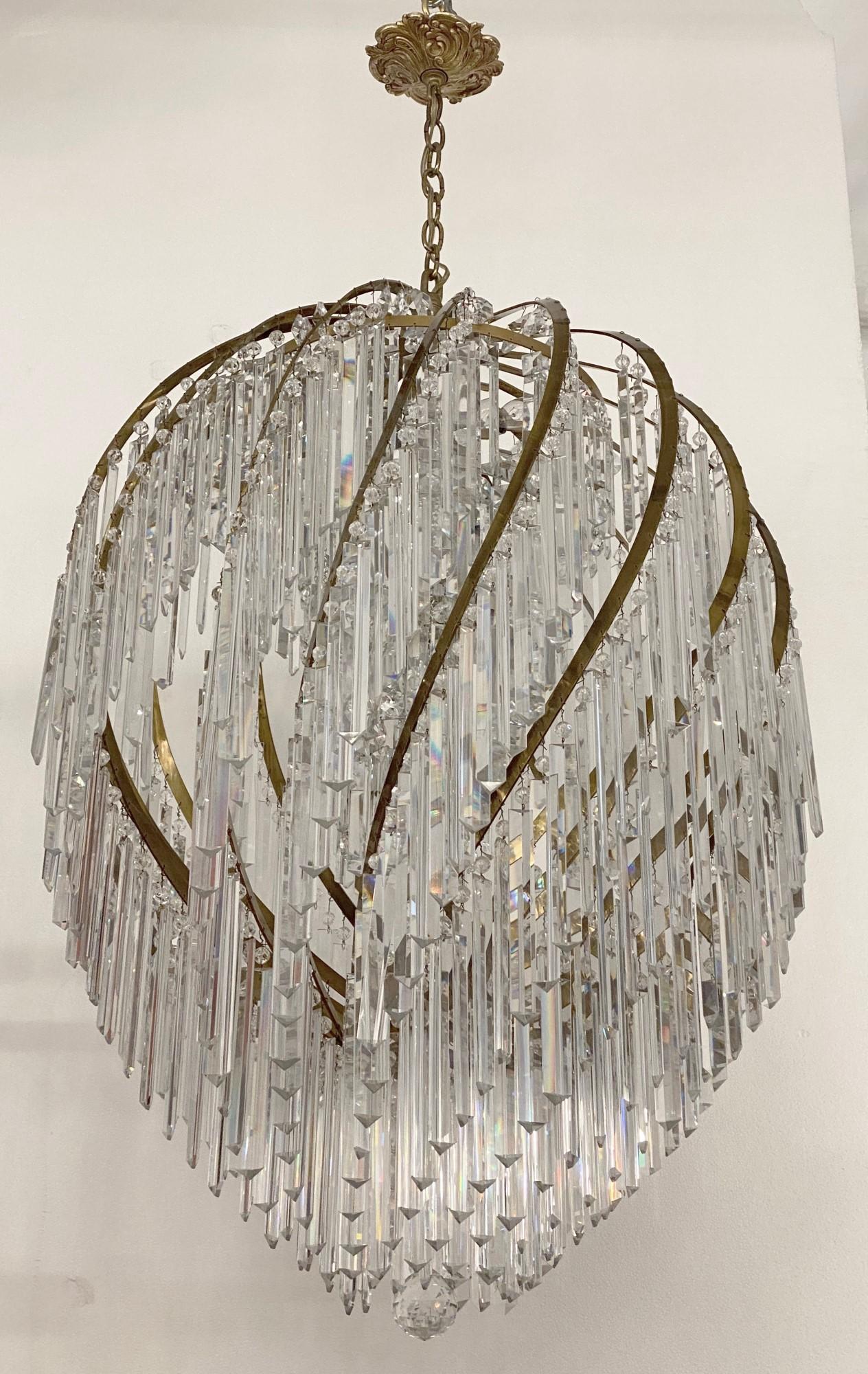 1960s Italian Grand Swirl Brass Crystal Chandelier from Beverly Hills 9