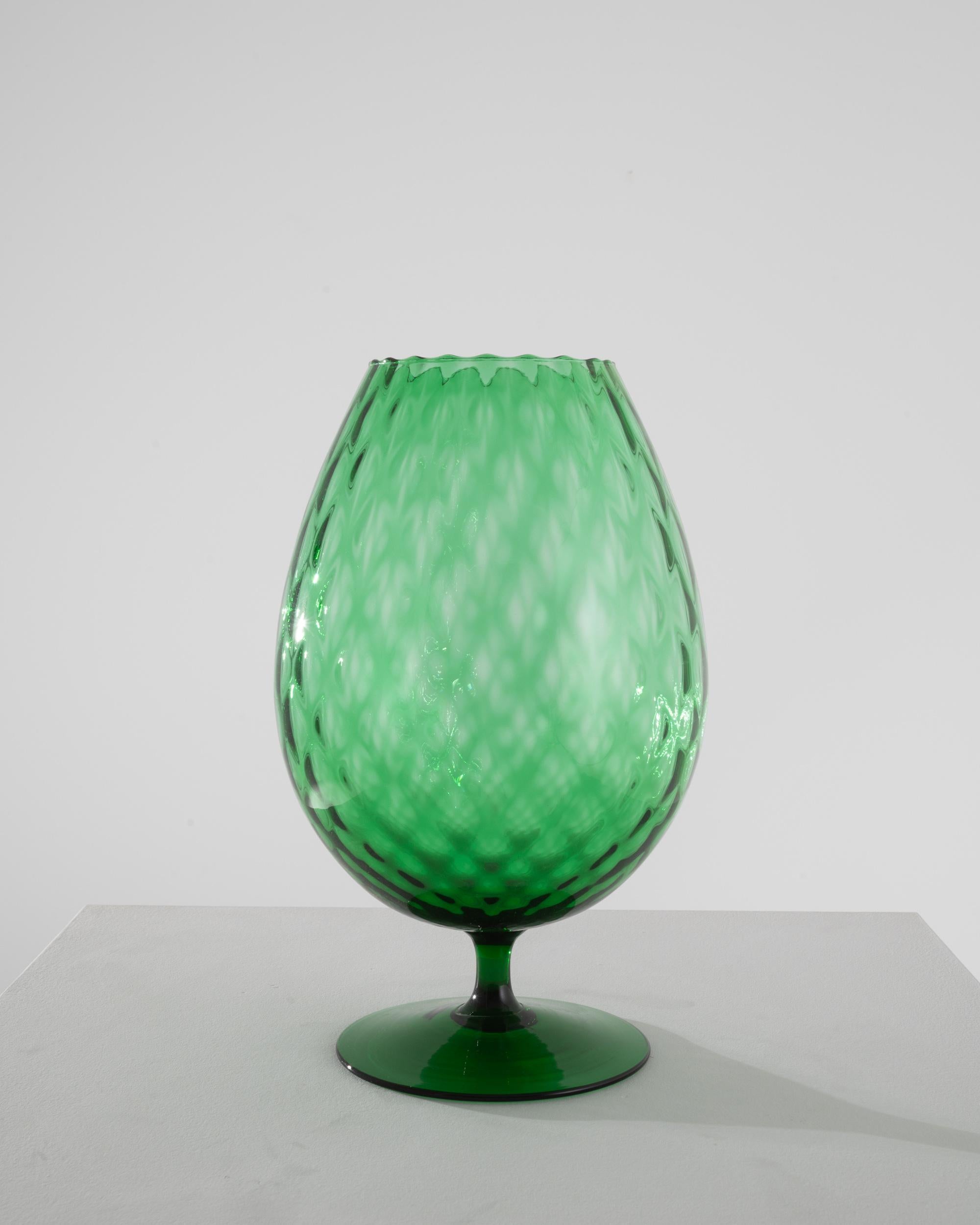 1960s Italian Green Glass Goblet In Good Condition For Sale In High Point, NC