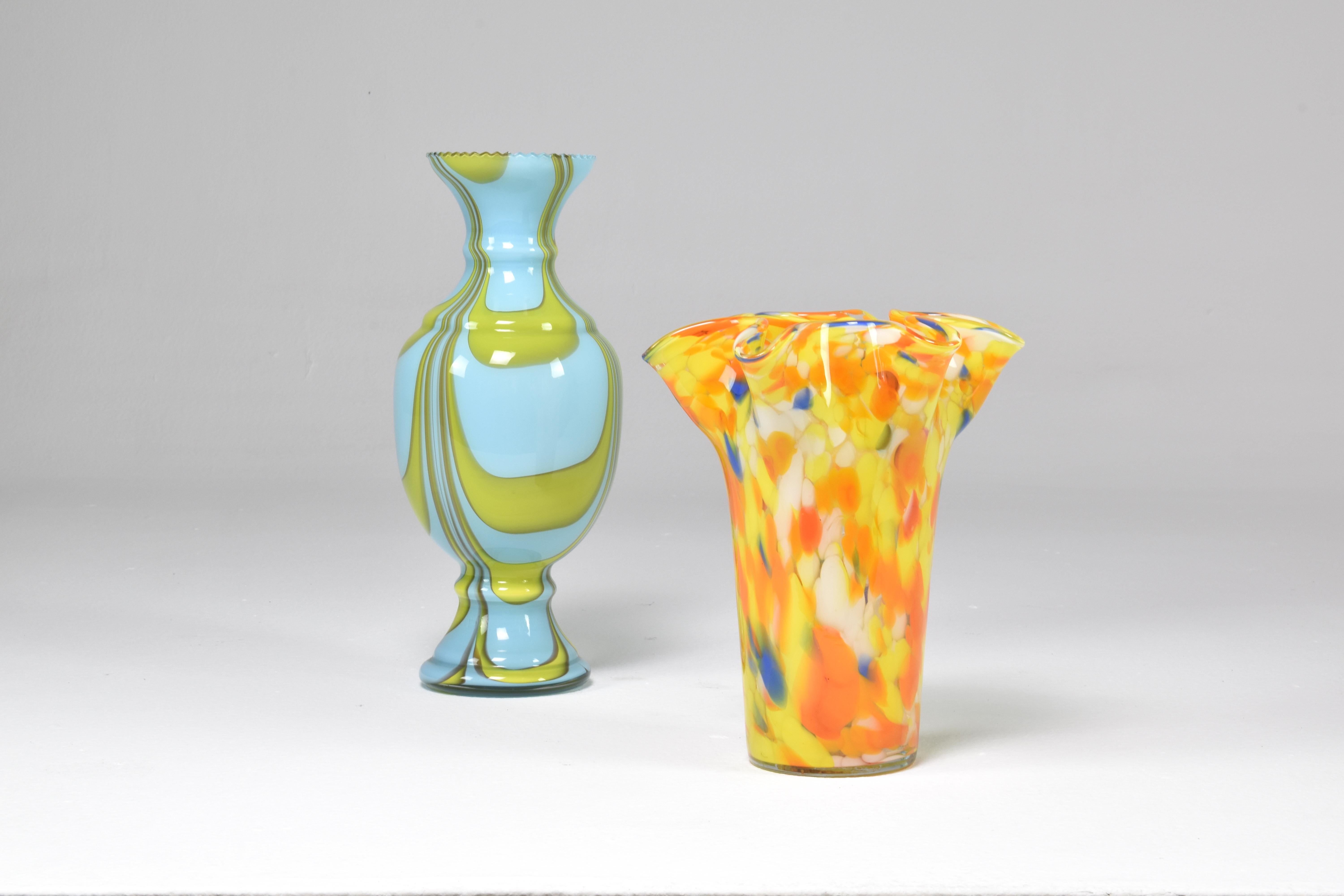 1960's Italian Hand Blown Glass Vase For Sale 2