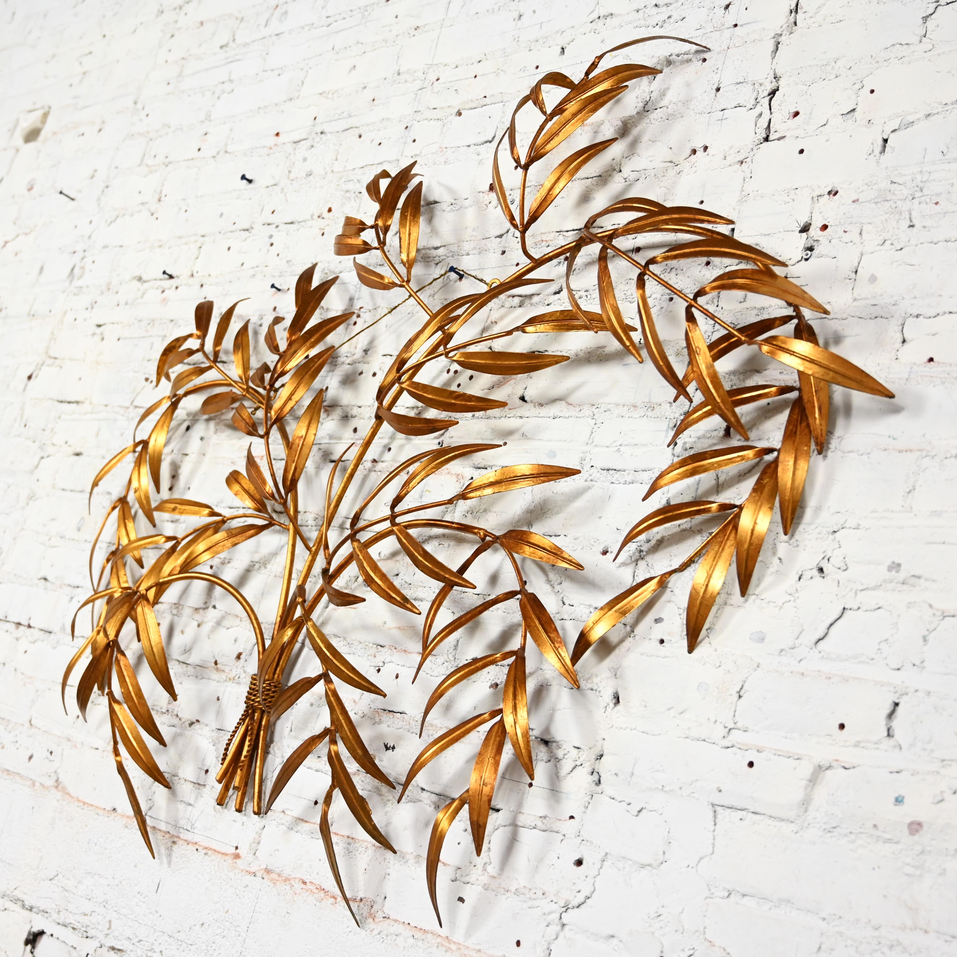 1960’s Italian Hollywood Regency Gilt Metal Wall Sculpture of Branches & Leaves For Sale 6