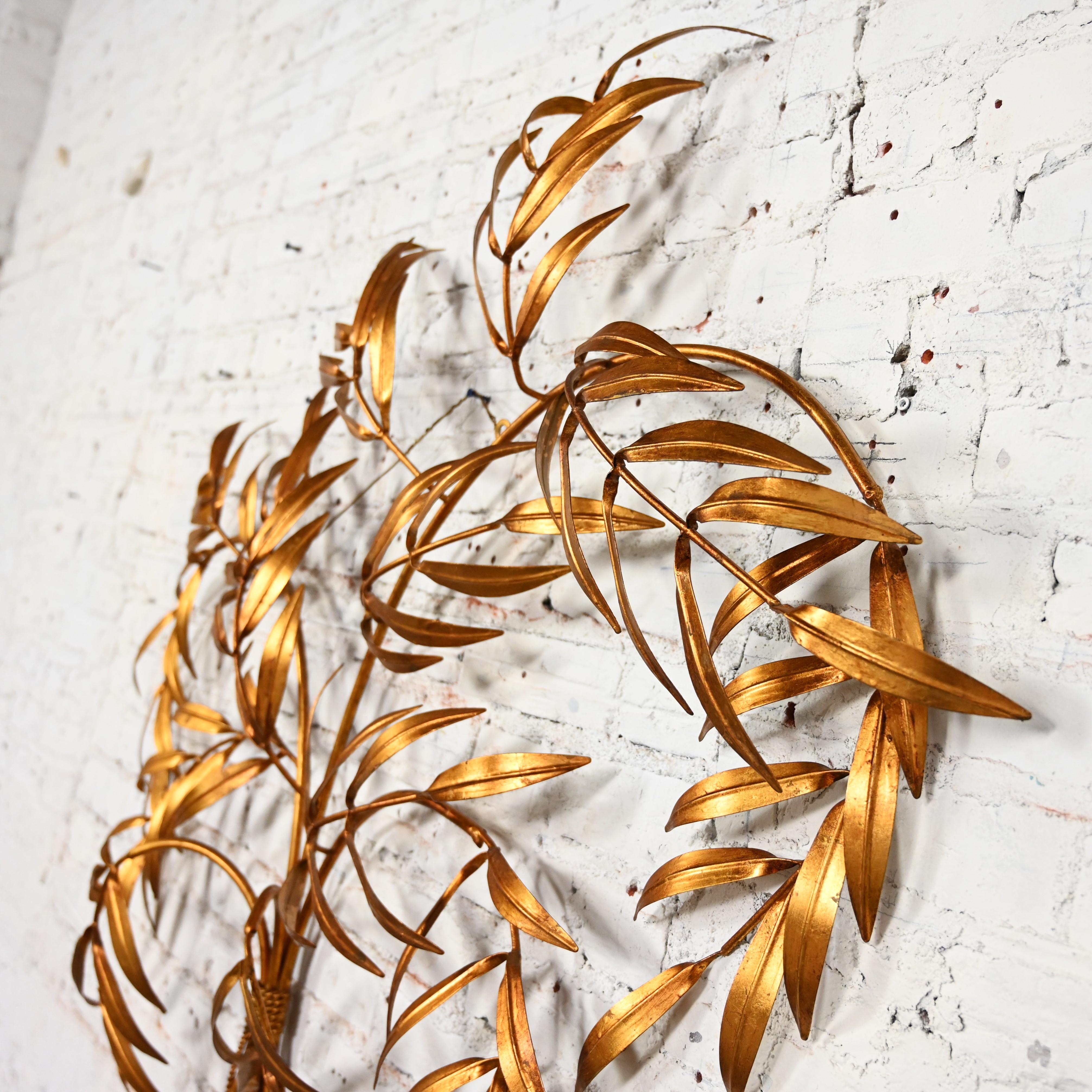 1960’s Italian Hollywood Regency Gilt Metal Wall Sculpture of Branches & Leaves For Sale 10