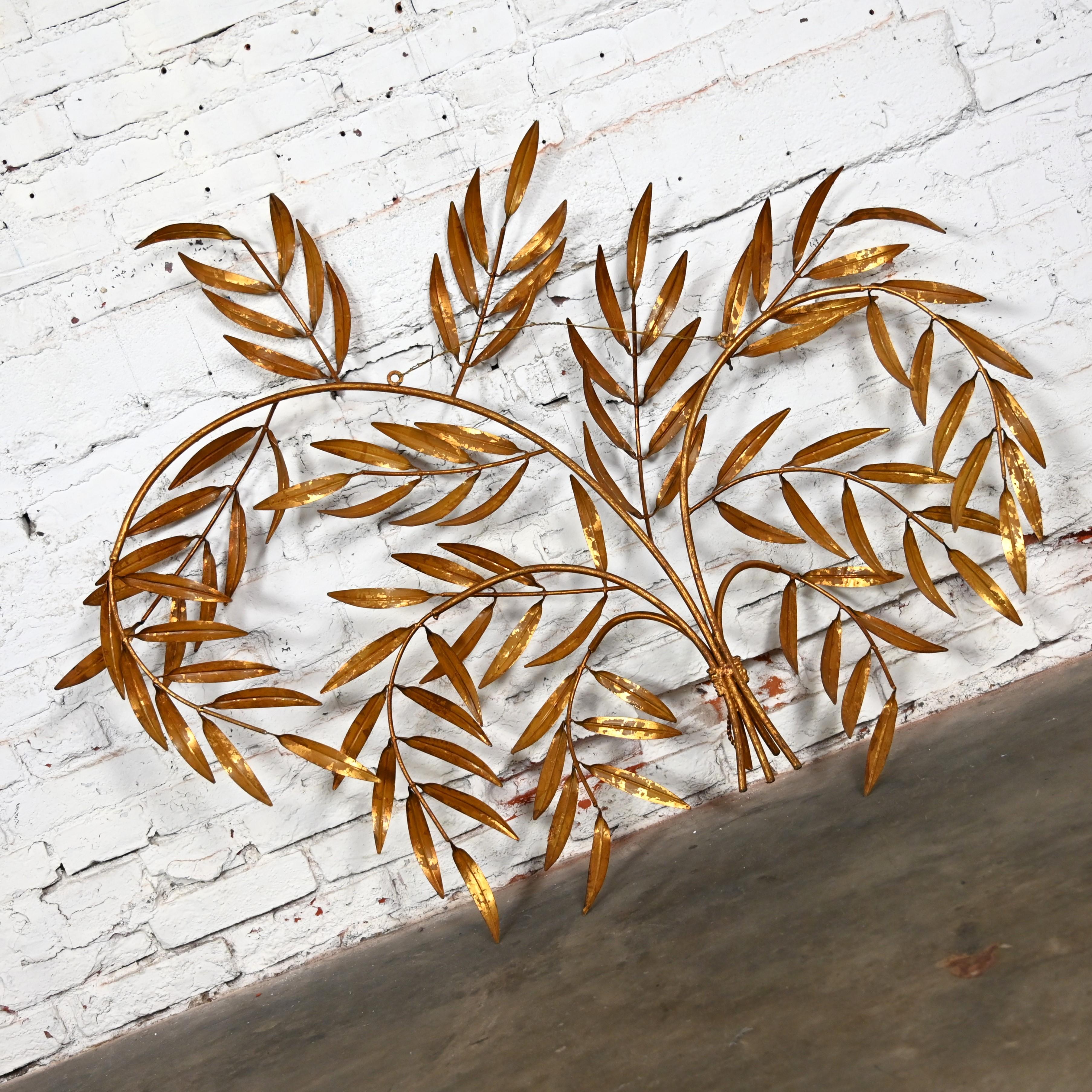 1960’s Italian Hollywood Regency Gilt Metal Wall Sculpture of Branches & Leaves For Sale 15