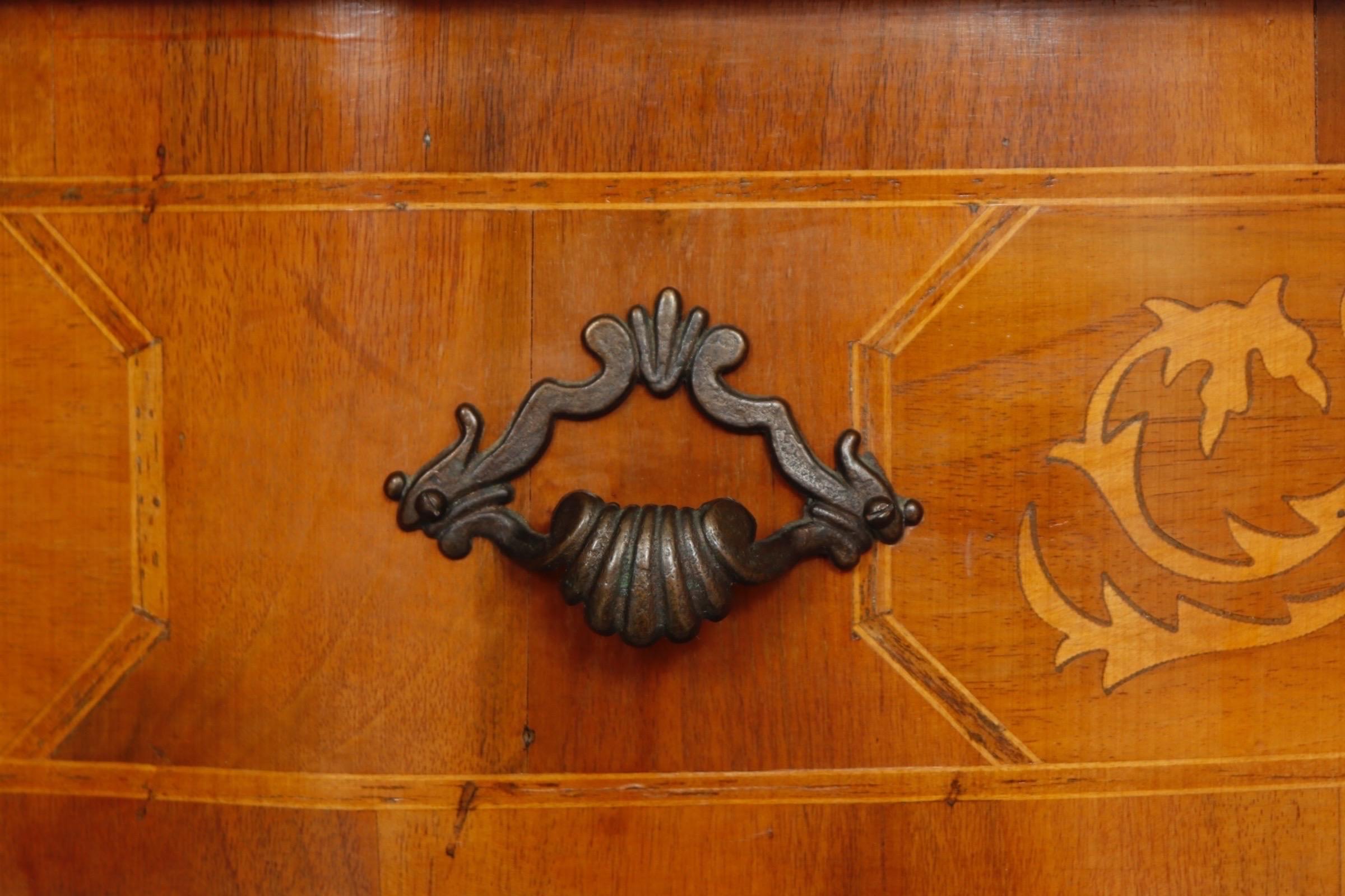 1960’s Italian Inlaid Secretaire For Sale 2