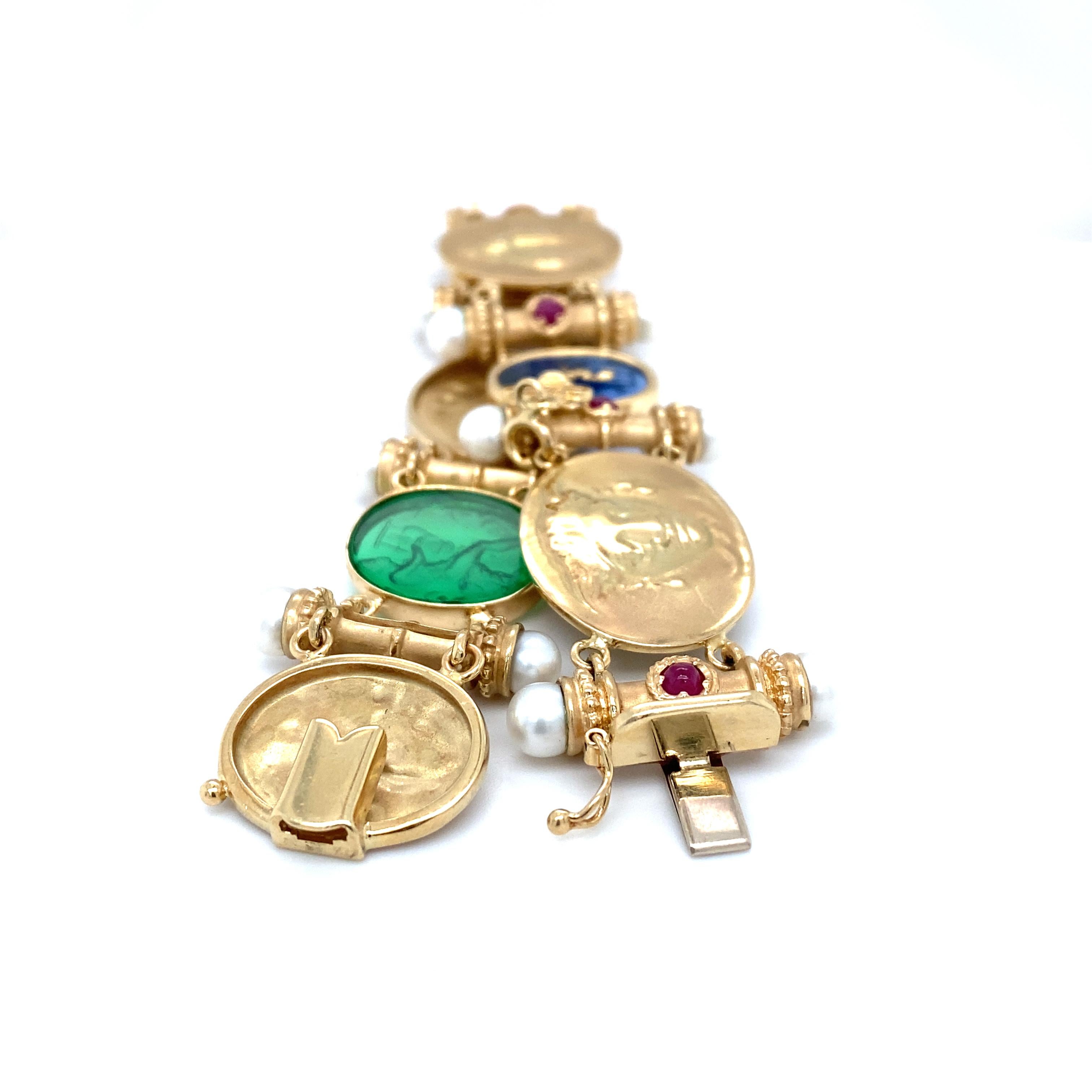 Bracelet italien des années 1960 à maillons en or 14 carats avec perles et rubis en vente 1