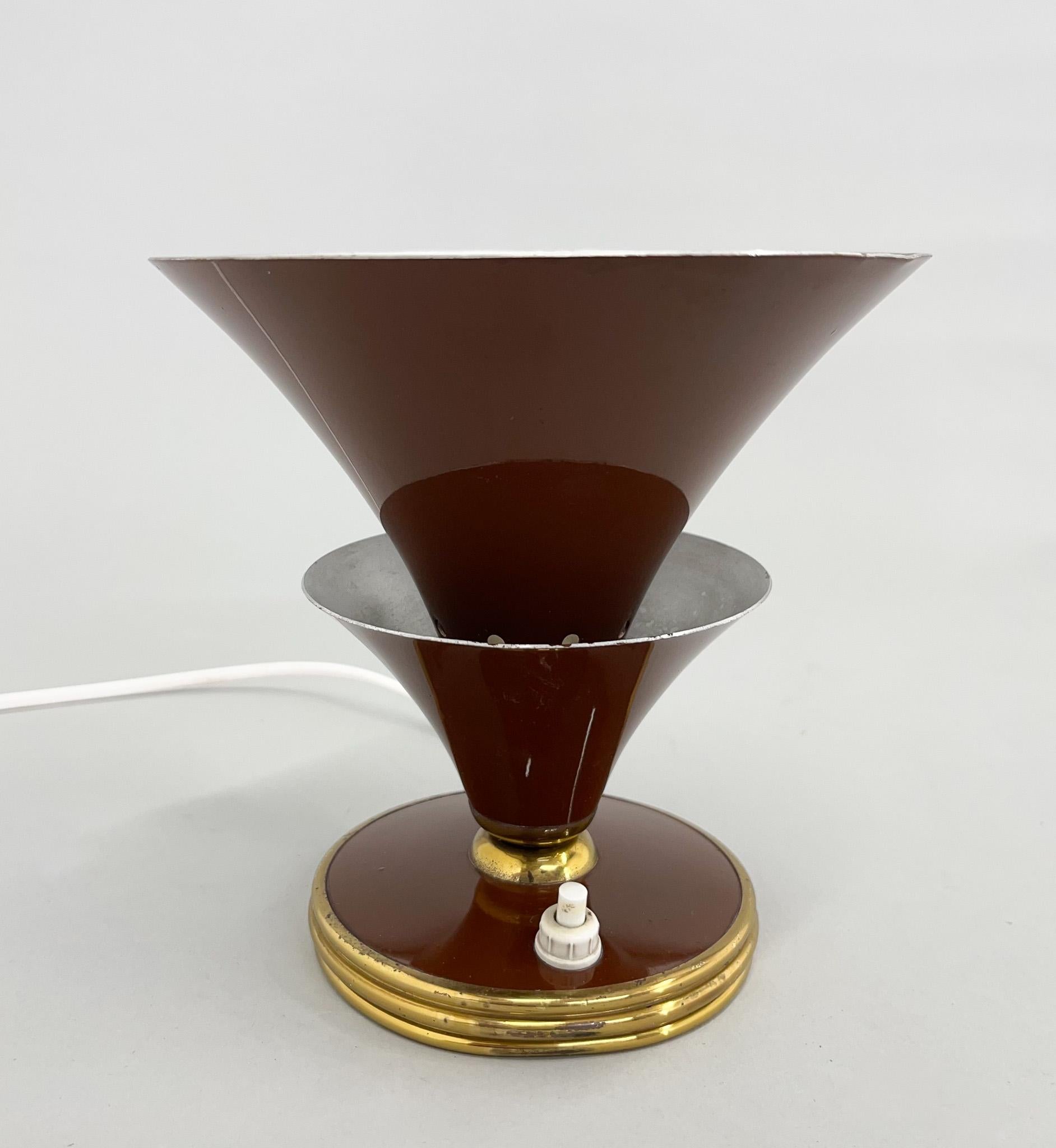 1960's Italian Lacquered Metal Table Lamp In Good Condition In Praha, CZ