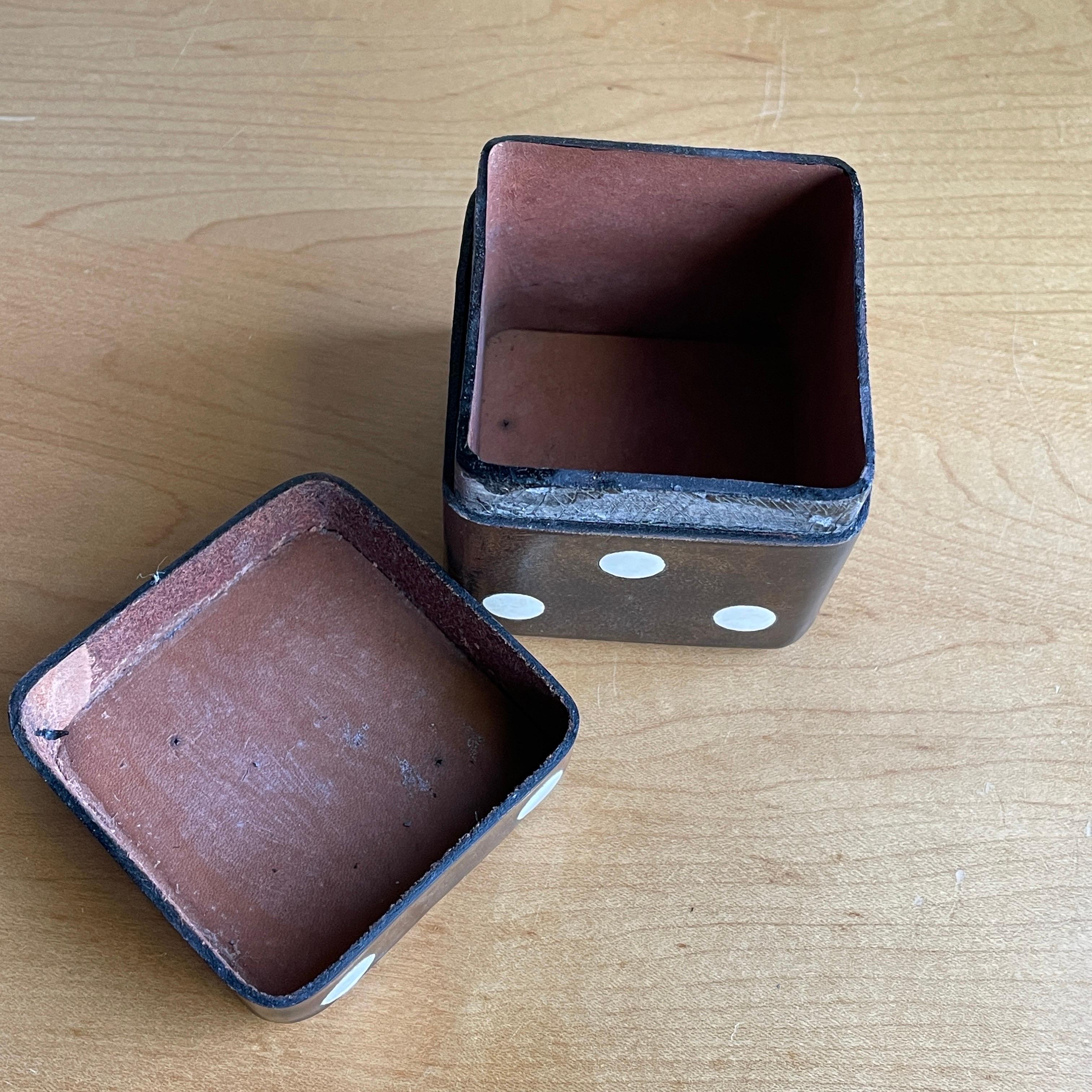 1960s Italian Leather Dice Game Box Italy Die Old Vegas Object Casino Gift For Sale 10