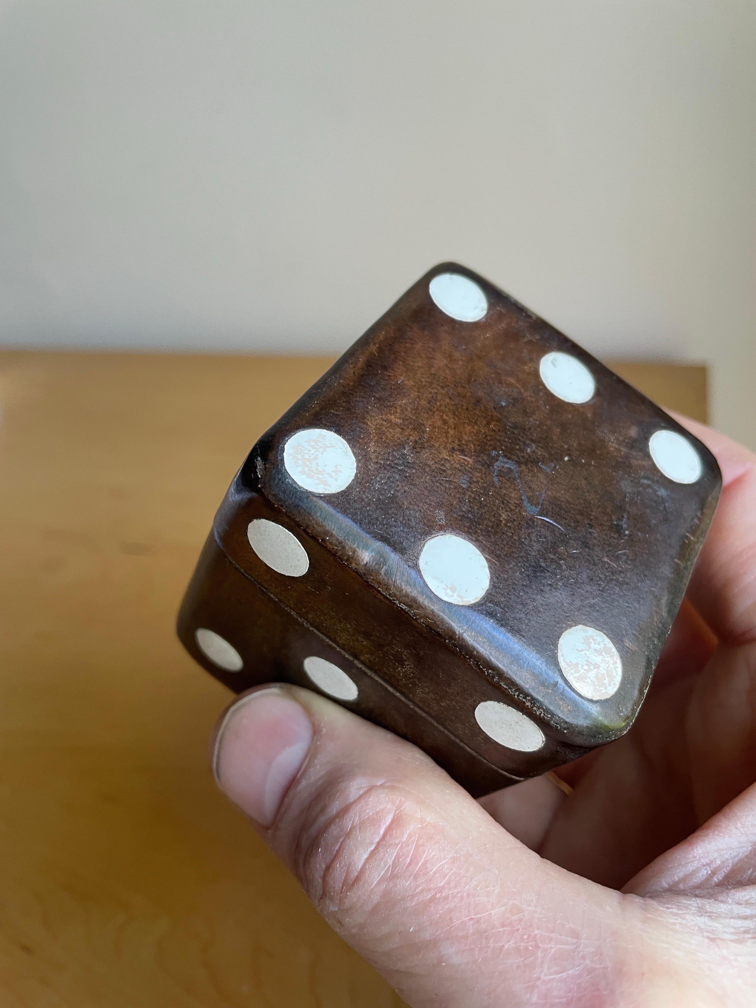 1960s Italian Leather Dice Game Box Italy Die Old Vegas Object Casino Gift For Sale 11