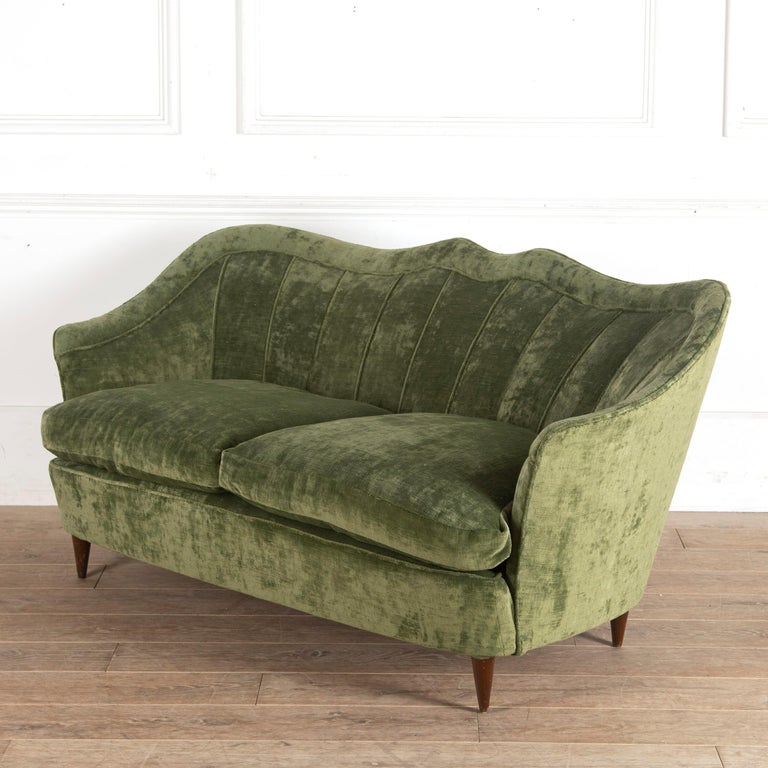 1960s Italian Lounge Suite For Sale at 1stDibs