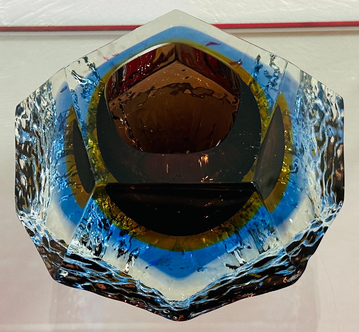 1960s Italian Mandruzzato Sommerso Murano Brown Blue Clear Textured Glass Bowl 1