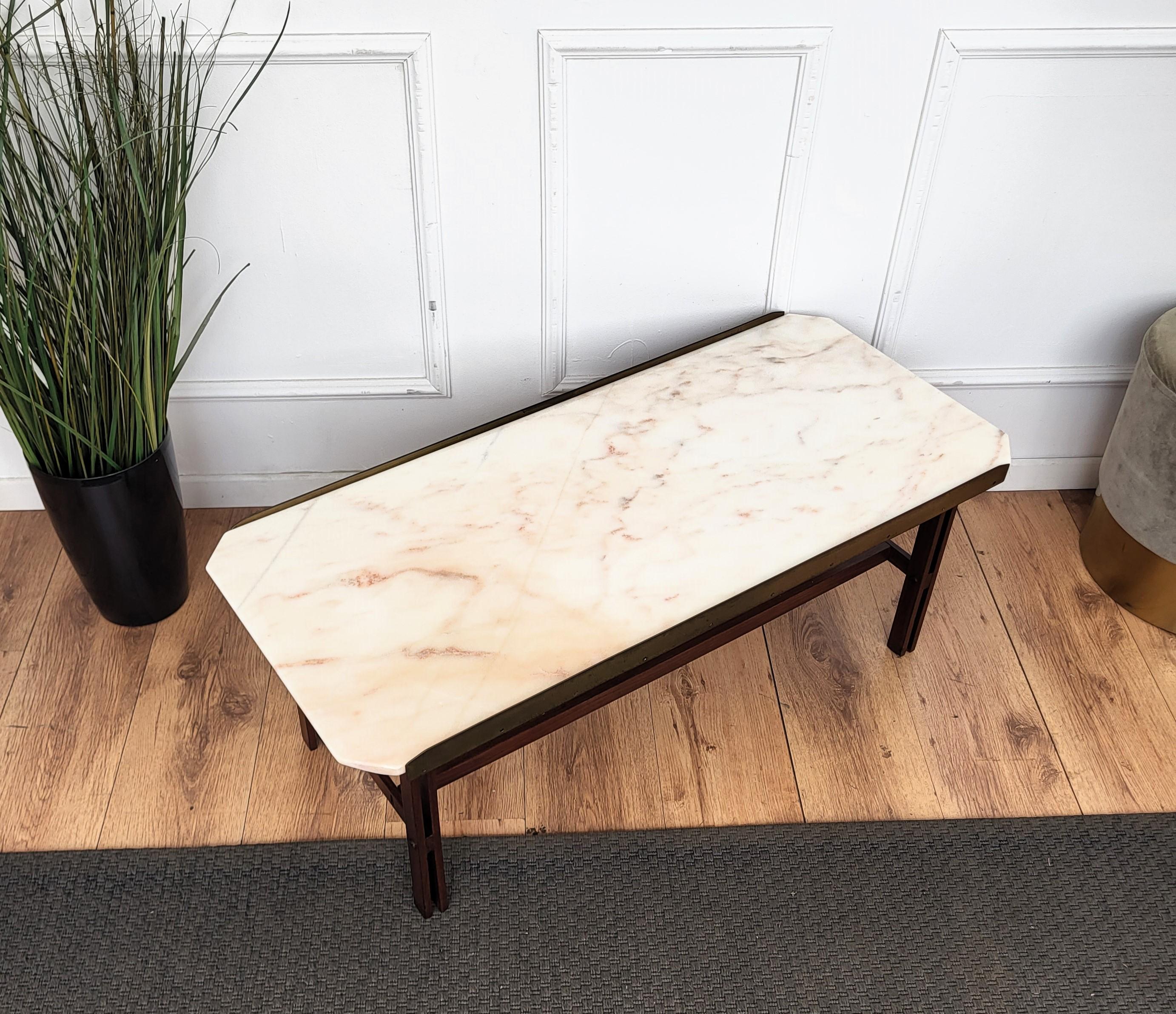 1960s Italian Mid-Century Modern Marble Brass and Wood Cocktail Coffee Table For Sale 2