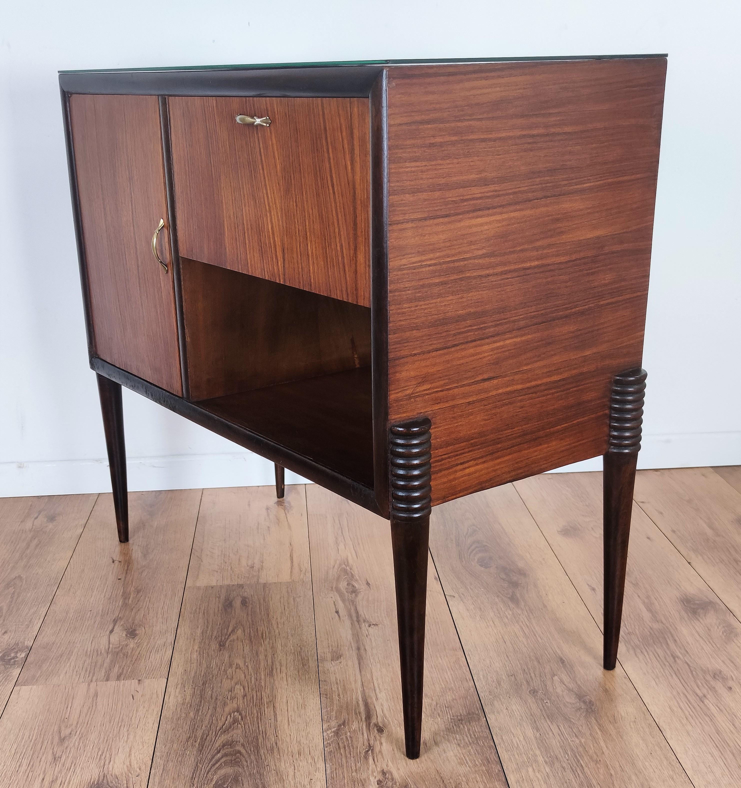 1960s Italian Mid-Century Modern Wood Brass and Glass Top Dry Bar Drinks Cabinet 3