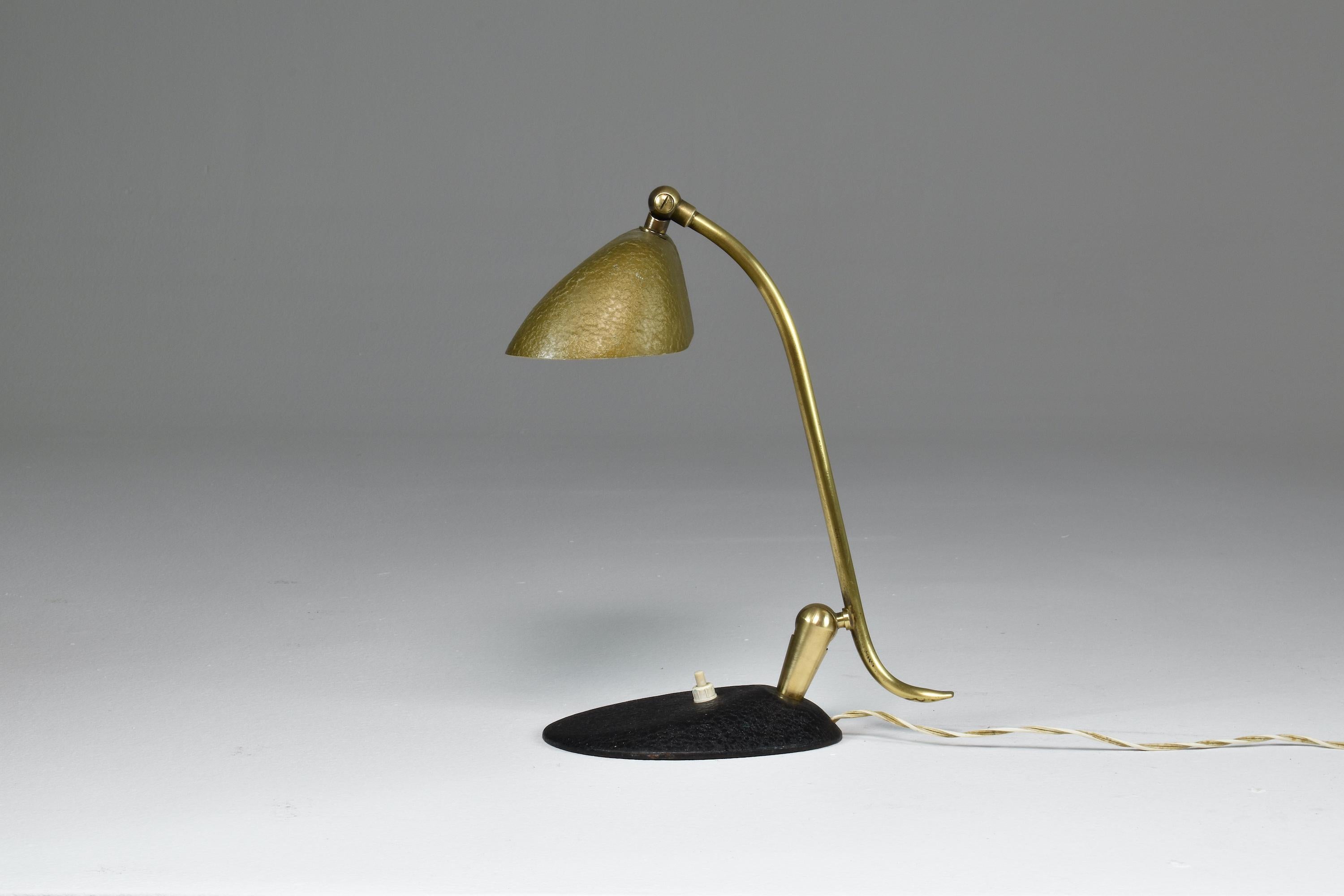 1960's Italian Mid-Century Stilnovo Desk Lamp For Sale 4