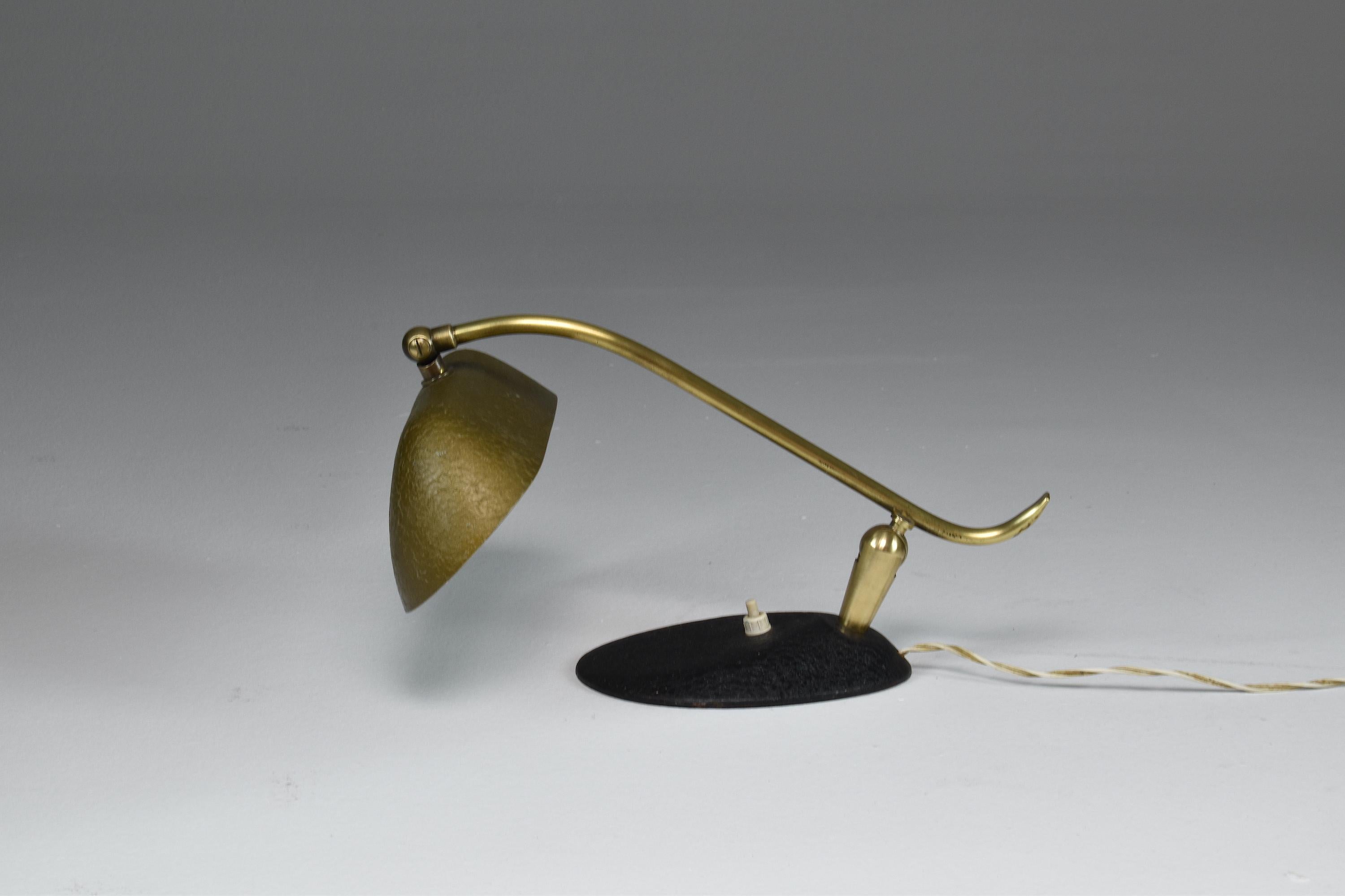 1960's Italian Mid-Century Stilnovo Desk Lamp For Sale 5