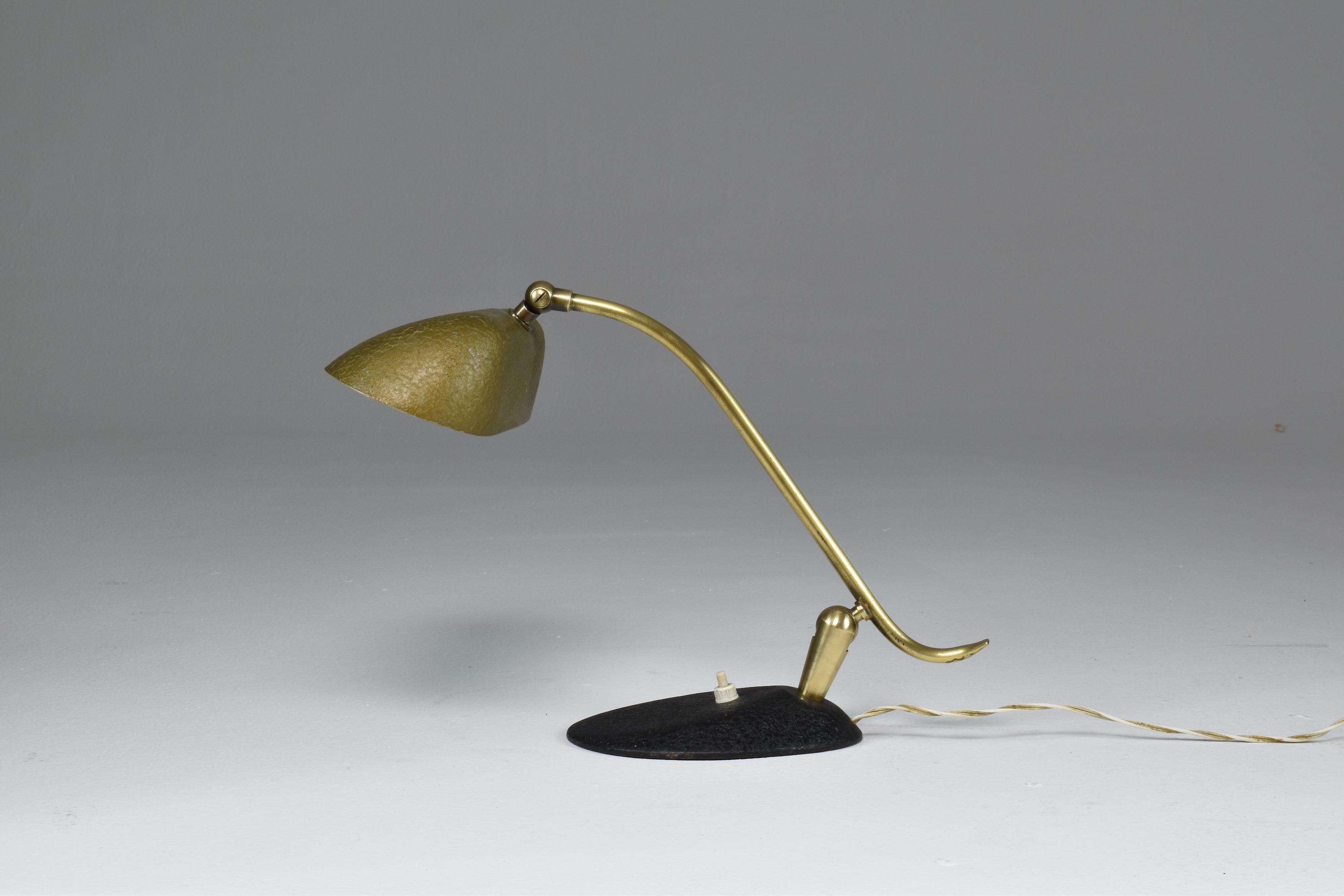 Mid-Century Modern 1960's Italian Mid-Century Stilnovo Desk Lamp For Sale