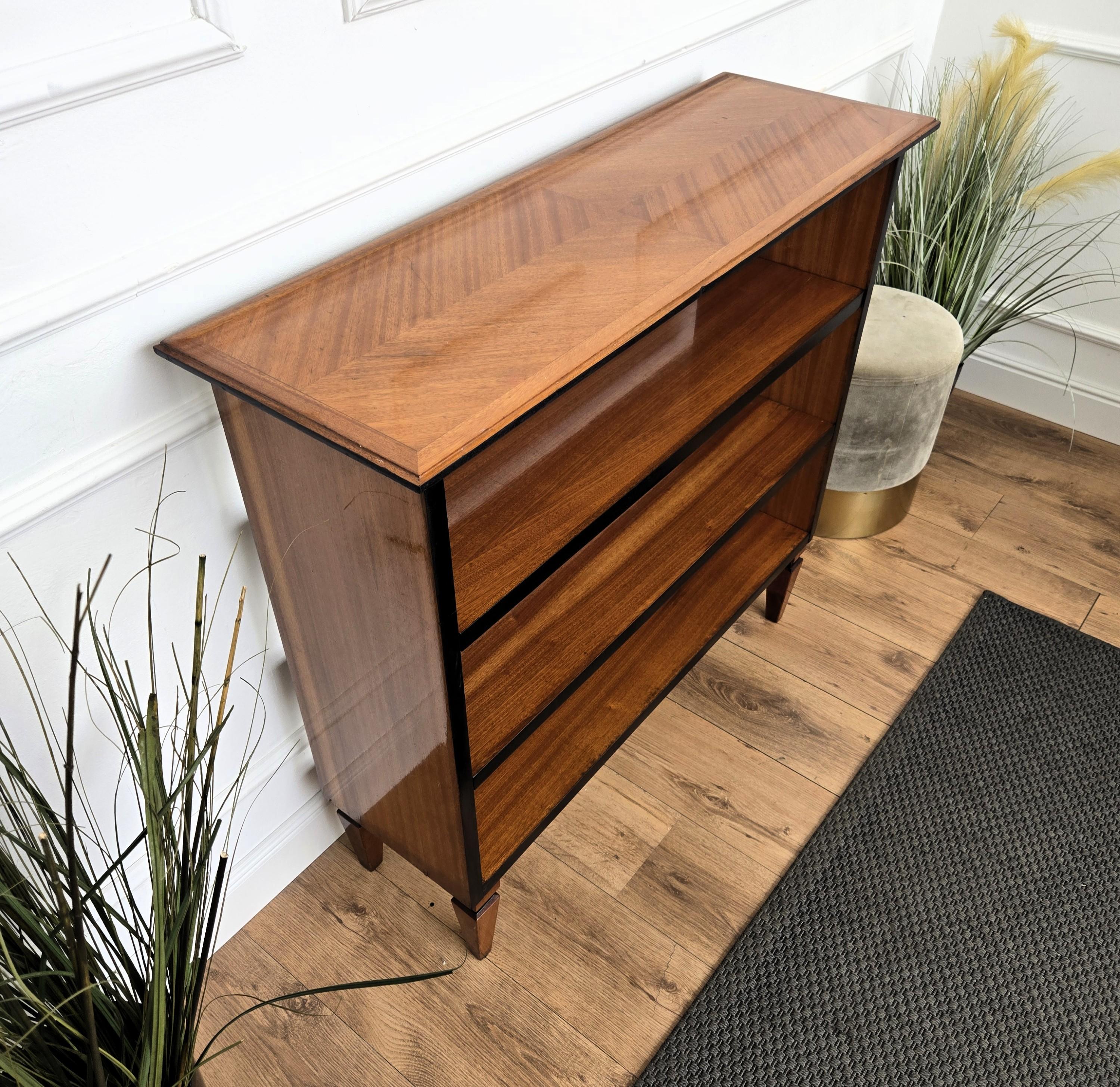 1960s Italian Mid-century Walnut Wood Three Shelves Open Bookcase Library For Sale 2