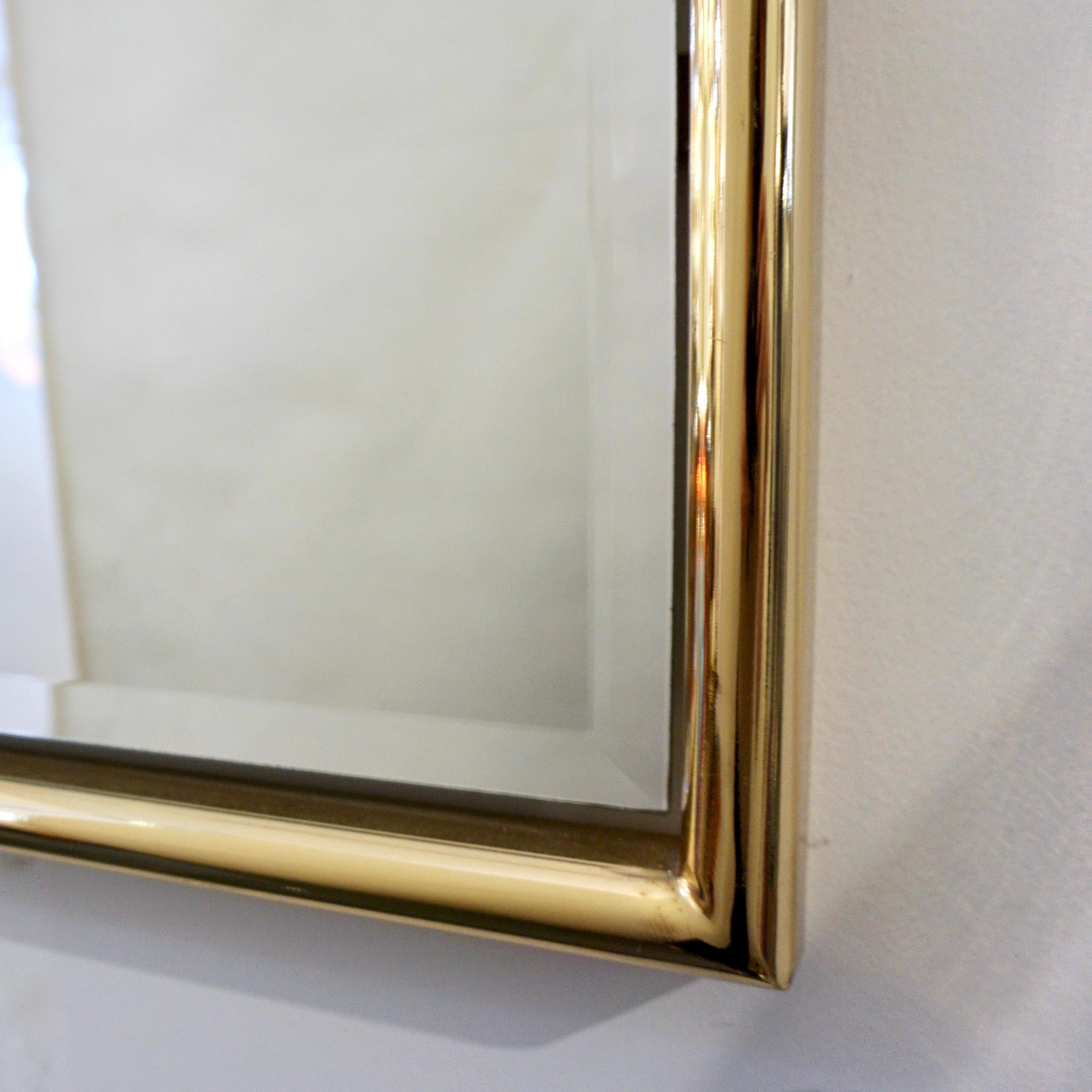 1960s Italian Minimalist Brass Full Floating Mirror with Round Arched Top Frame For Sale 5
